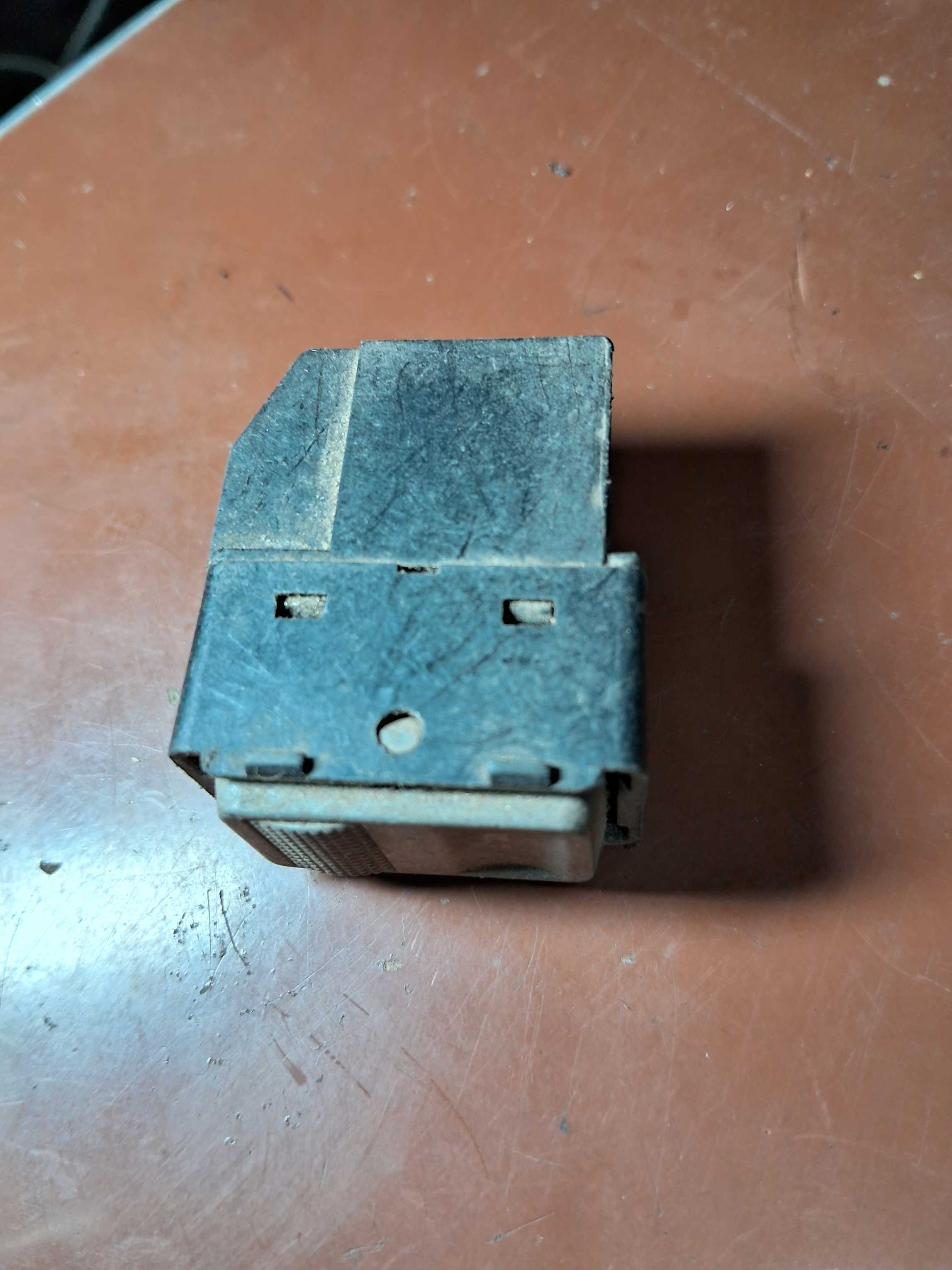 Botão vidro elétrico traseiro g3 elet. ci vw gol 1999 a 1999 3