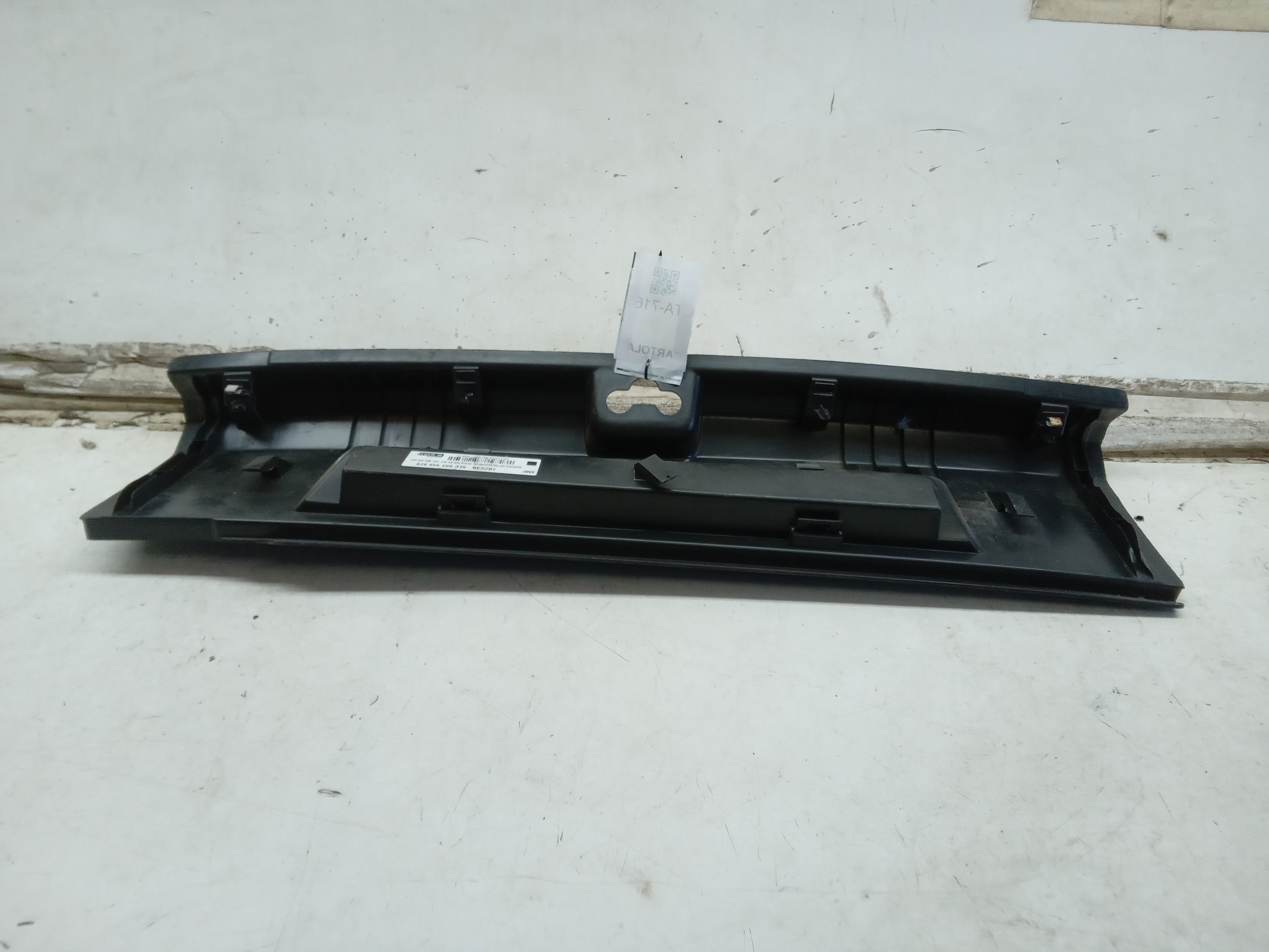 MOLDURA ACABAMENTO SOLEIRA PORTA MALAS VW VIRTUS 2019 2