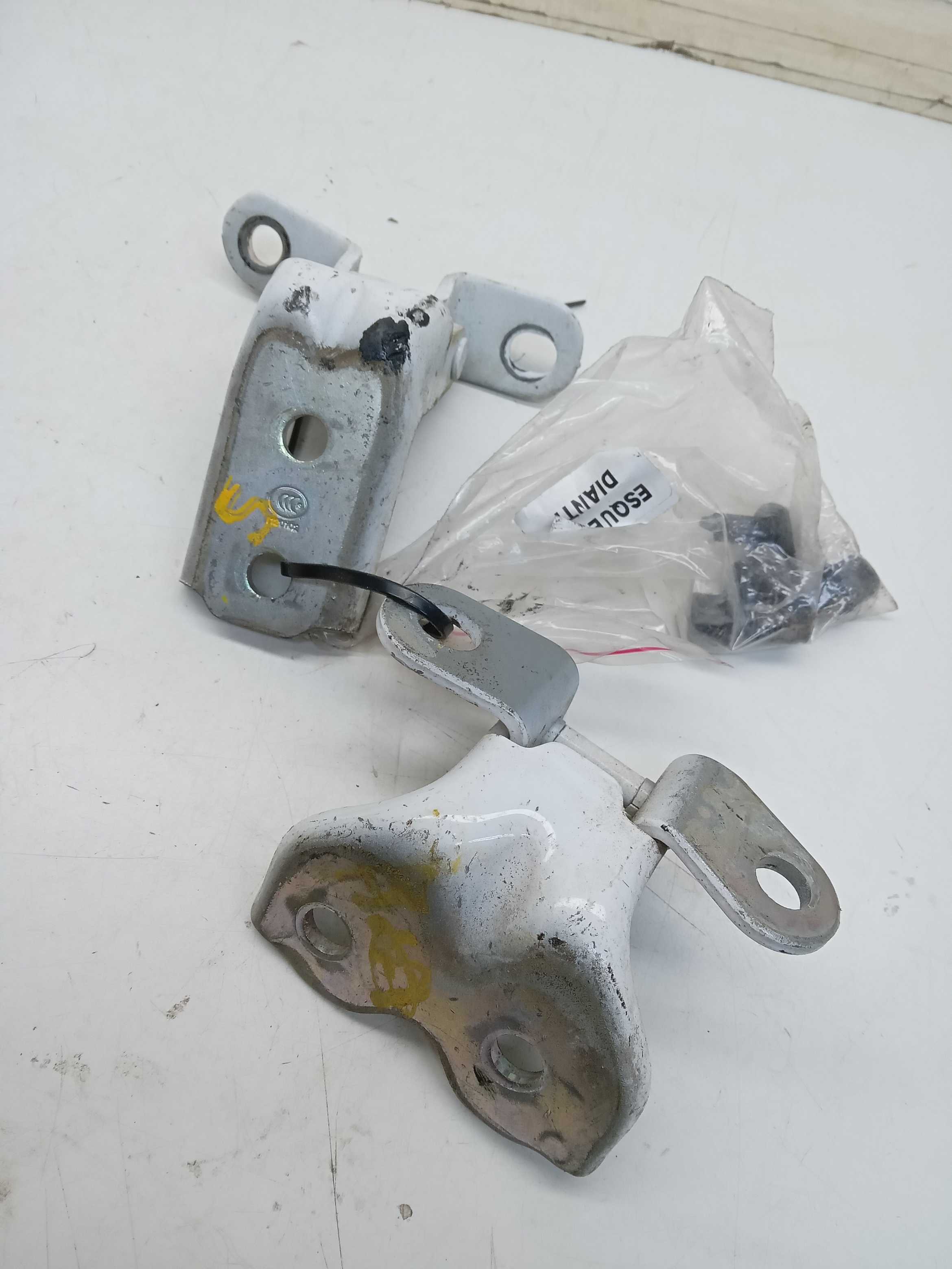 PAR Dobradiça porta dianteiro traseiro hyundai hb20 2013 1
