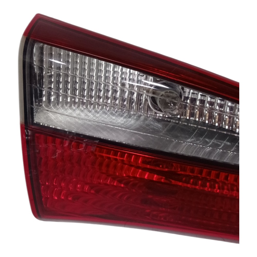 Lanterna Tampa Traseira Esquerda Hb20 Hatch 2013 A 2019  Esquerdo/motorista 2