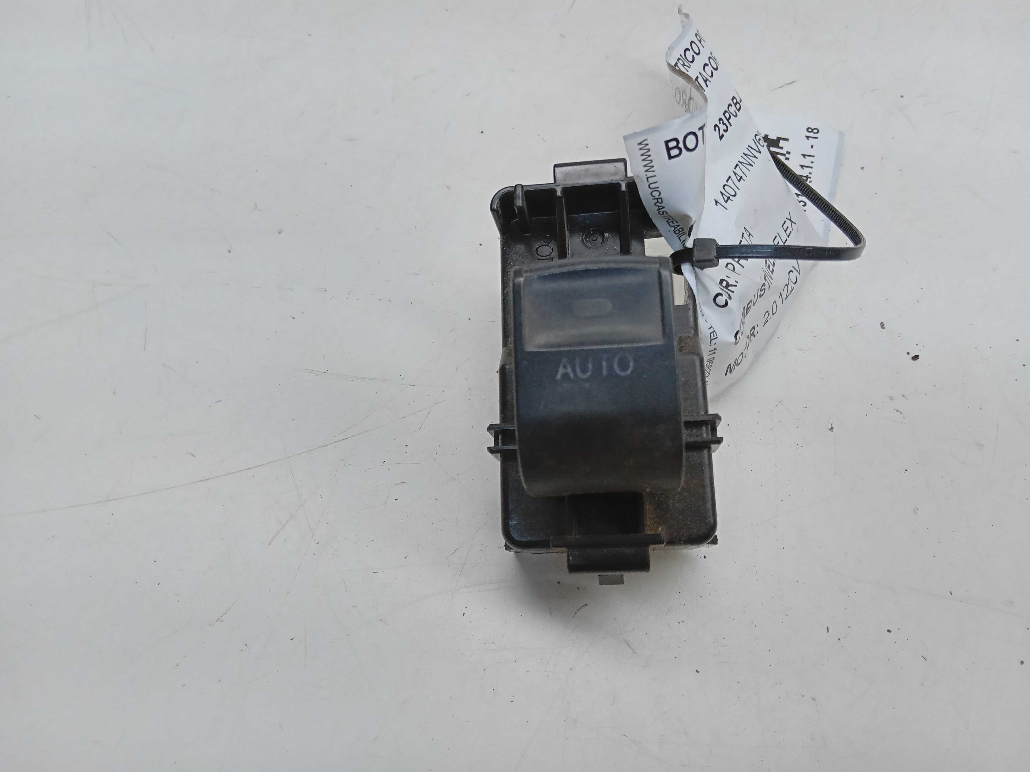 COMANDO BOTAO VIDRO PORTA DIANTEIRA LD TOYOTA COROLLA 2011 1