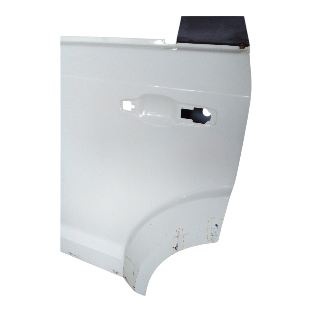 Porta Traseira Esquerda Fiat Freemont 2012 Para Recuperar  Traseira Esquerdo Branca 4