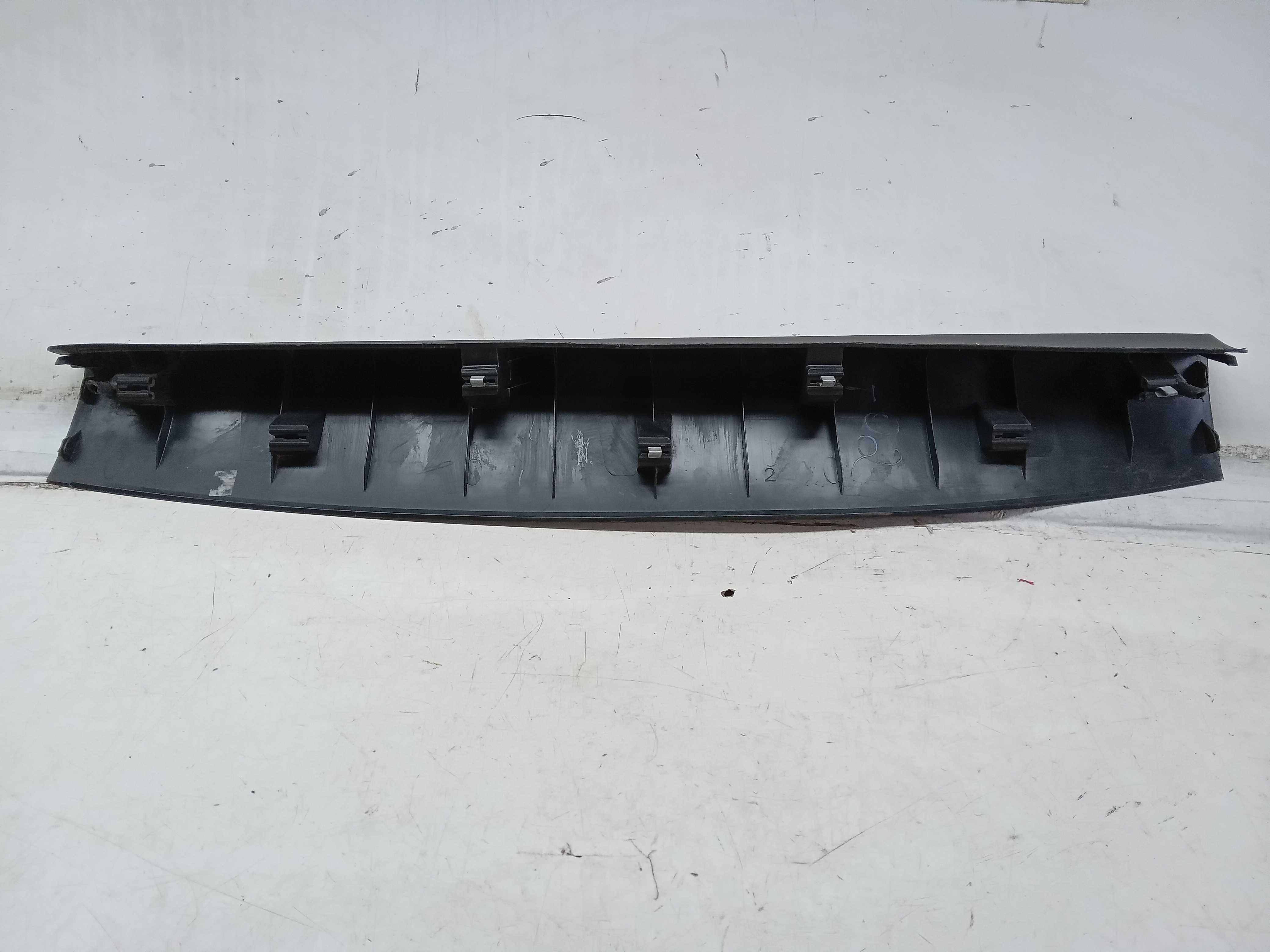 MOLDURA SUPERIOR TAMPA TRASEIRA VW TIGUAN  2011
