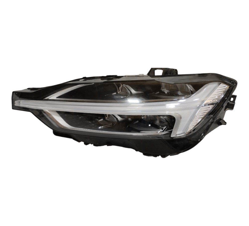 Farol Esquerdo Volvo Xc60 2018 A 2022 Full Led P/ Recuperar 3