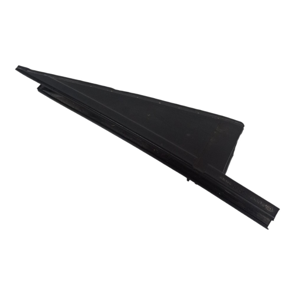 Moldura Externa Porta Traseira Esquerda Kia Soul 2010 2011 1
