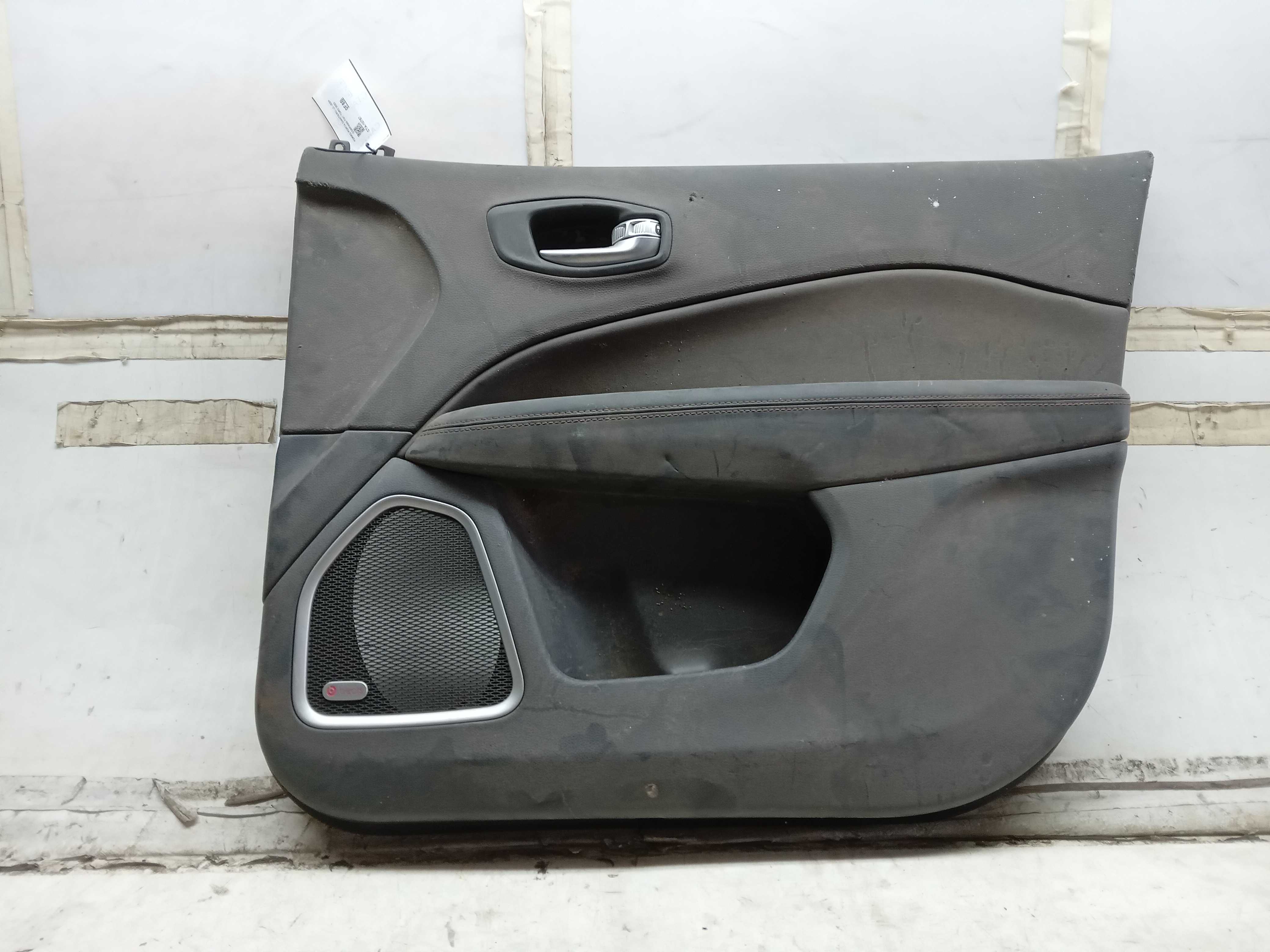 FORRO PORTA DIANTEIRO LD JEEP COMPASS FIAT TORO 2022 1