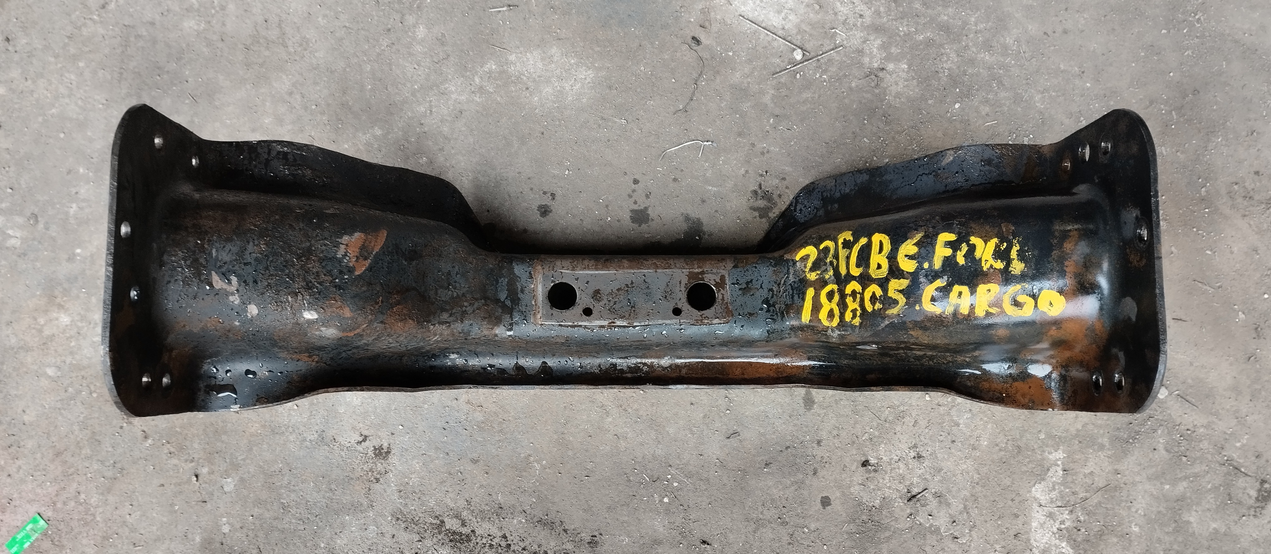 Travessa Do Chassis / Motor Ford Cargo 1618 1996 1997