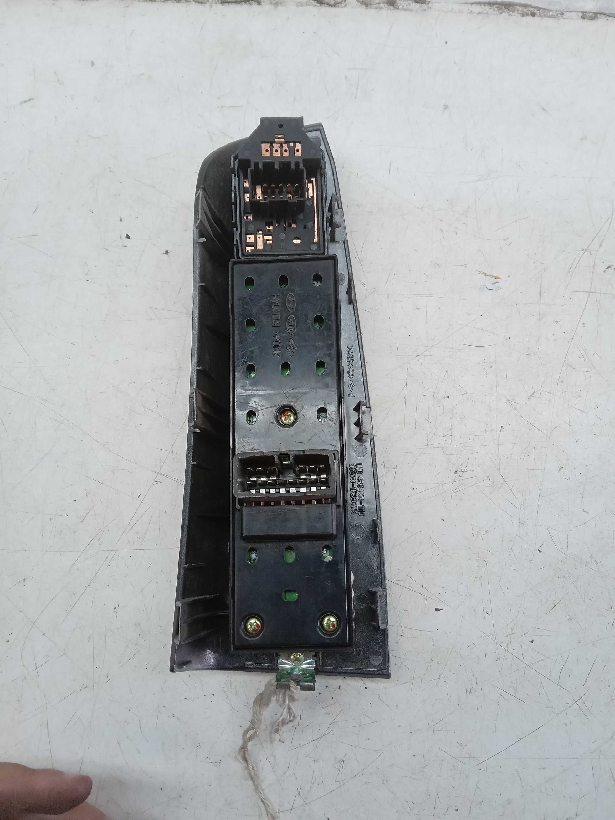 COMANDO BOTÃO VIDRO ELÉTRICO DIANTEIRO LE  KIA SPORTAGE 2005 2