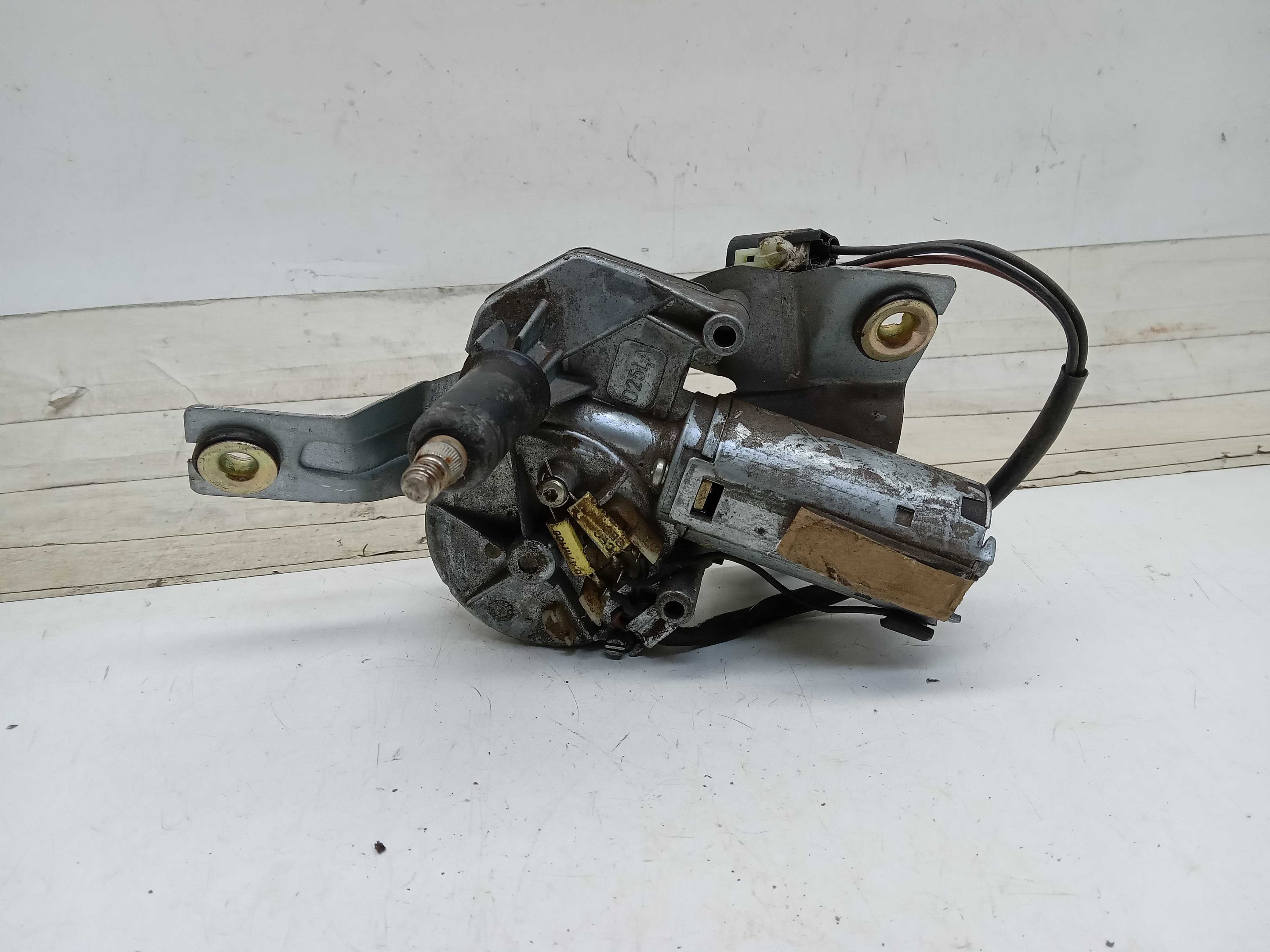 MOTOR LIMPADOR TRASEIRO FORD ESCORT PERUA 1997 2