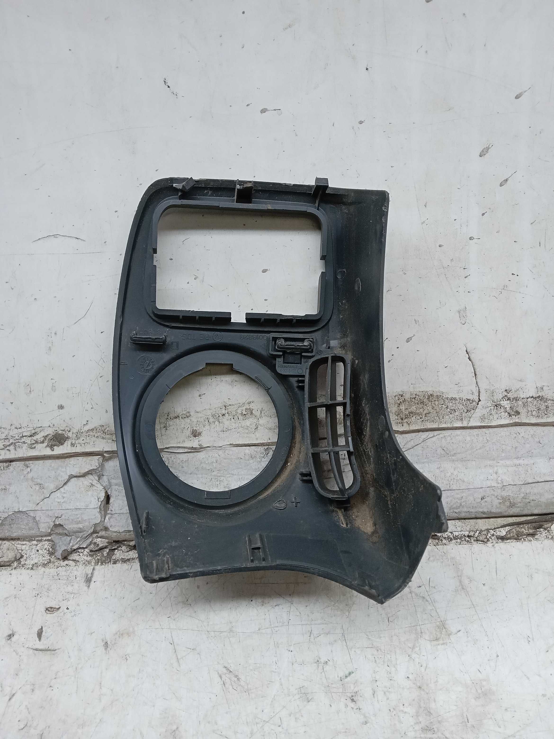MOLDURA DIFUSOR AR PAINEL RENAULT MASTER 2020 2