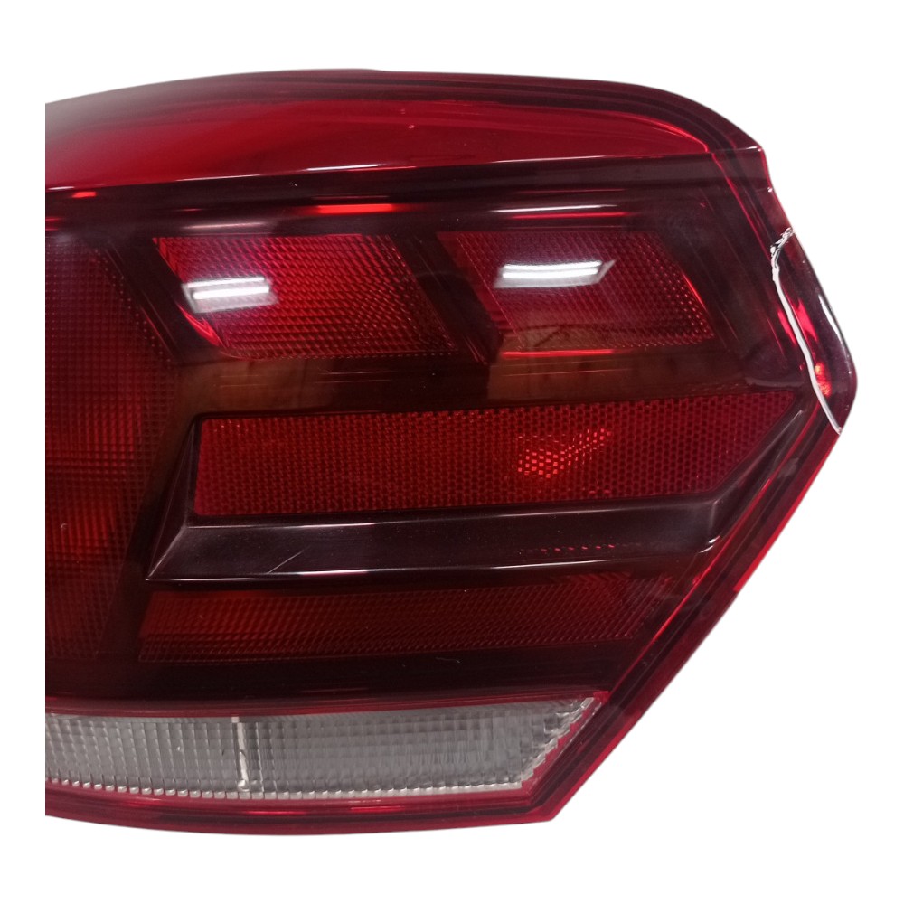 Lanterna Traseira Esquerda Vw Polo 2018 Mpi Recuperada Esquerdo/motorista Xxxx 3