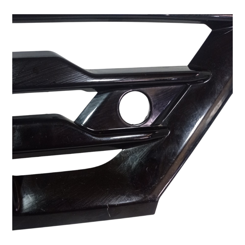 Moldura Grade Parachoque Dianteiro Direito Volvo Xc60 2023 4
