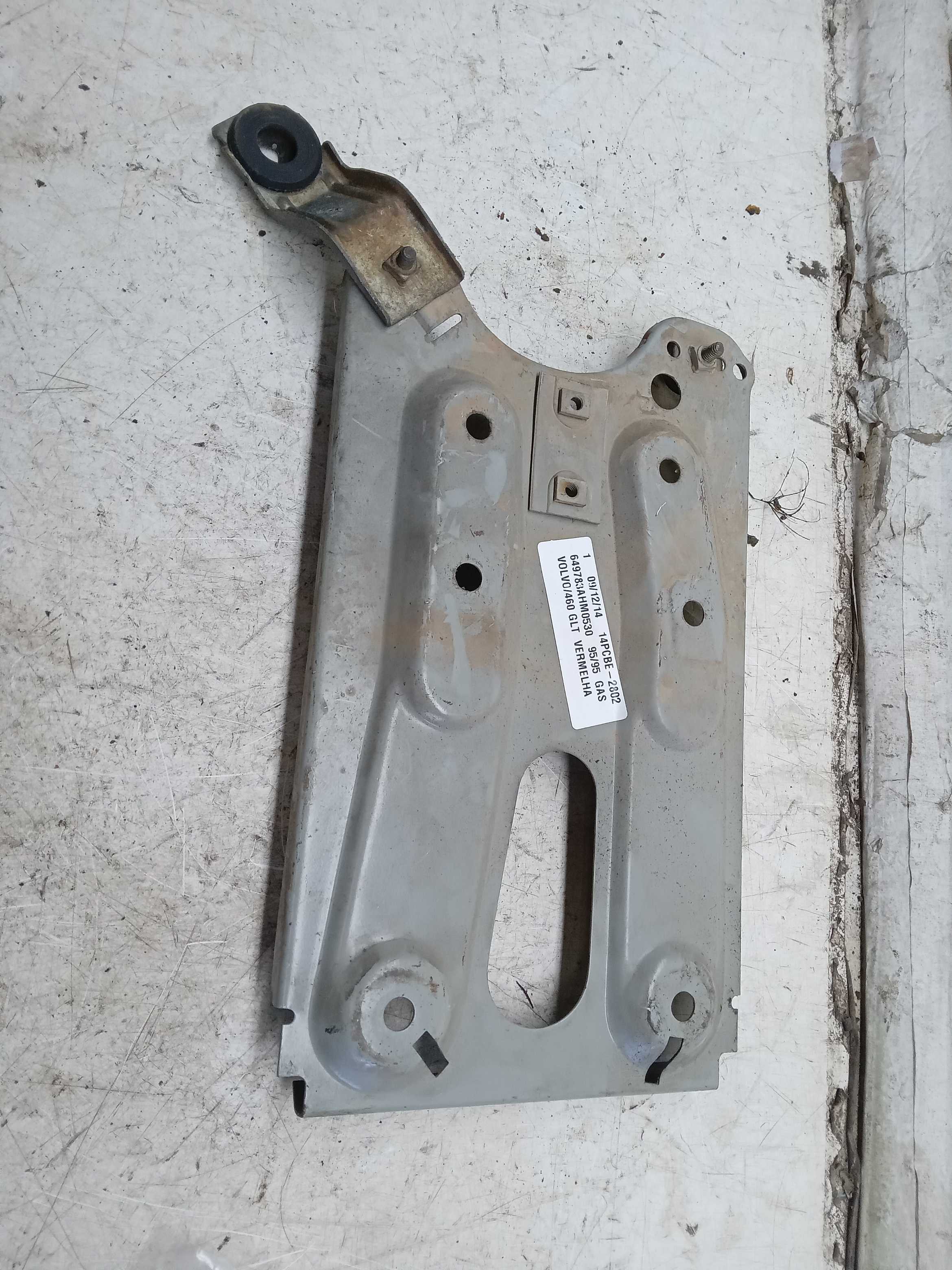SUPORTE BATERIA VOLVO 460 1995