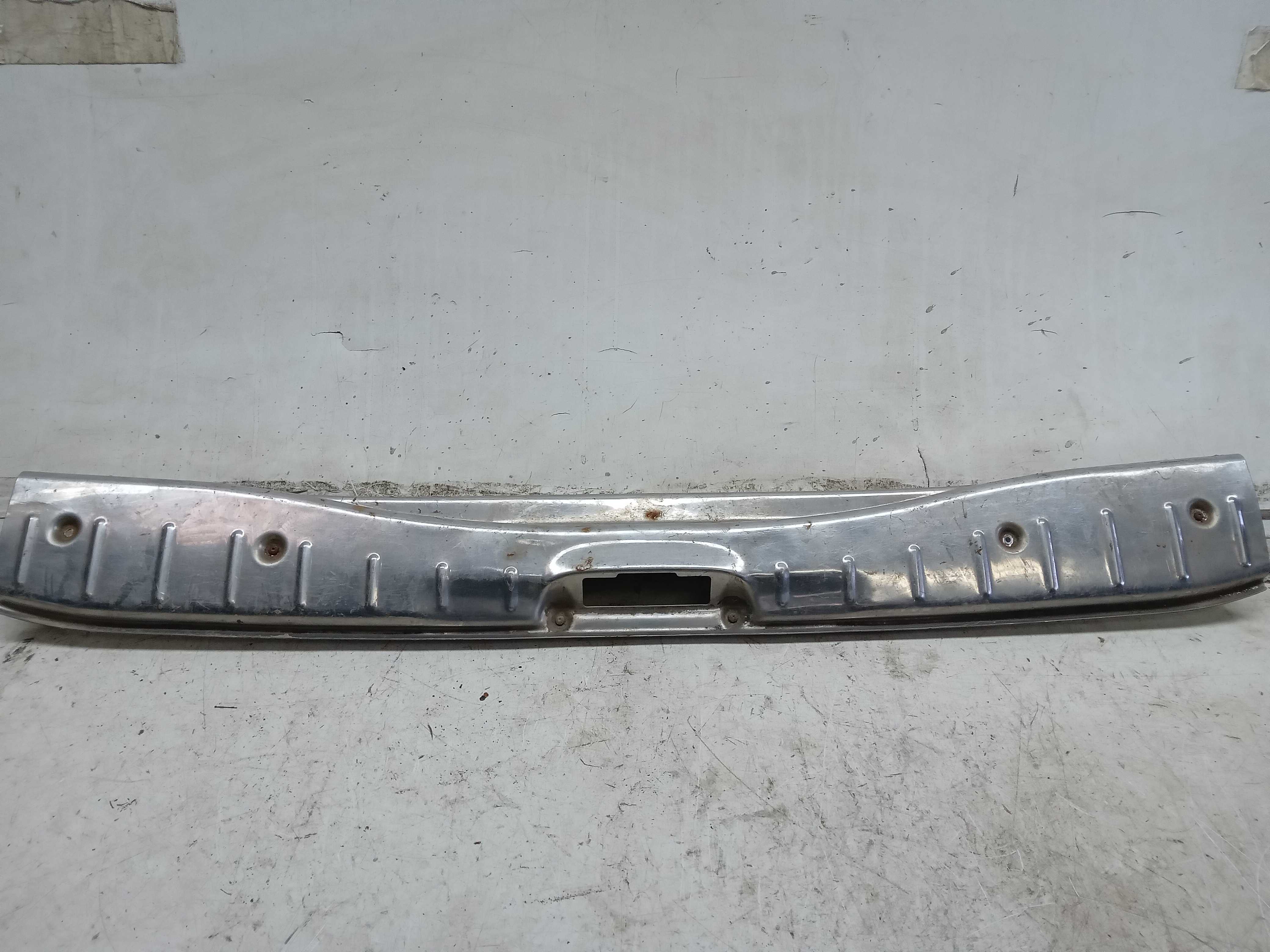ACABAMENTO INOX SOLEIRA PORTA MALAS PEUGEOT 406 1999 2
