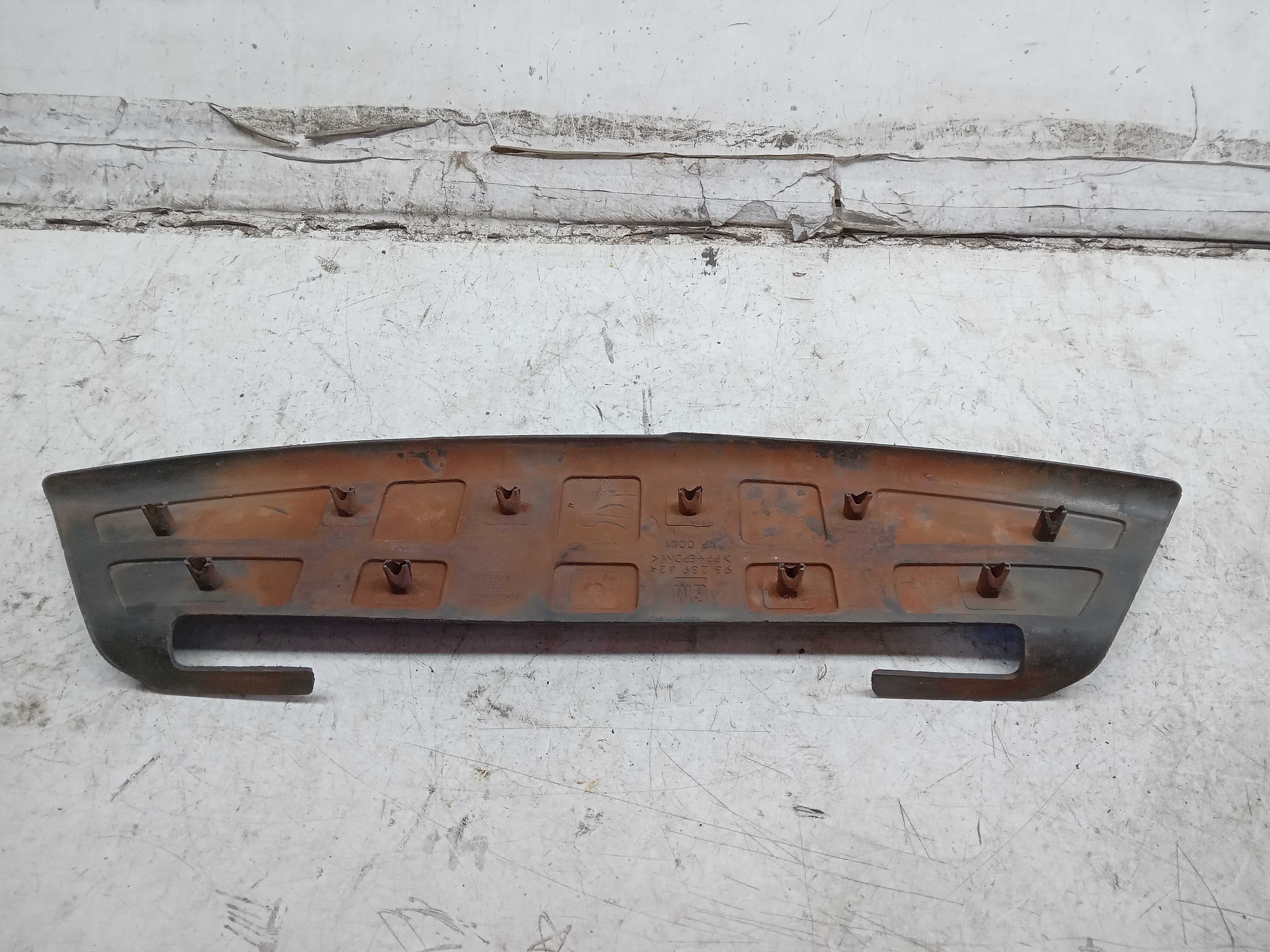 MOLDURA PROTETOR CENTRAL SOLEIRA GM S10 2009 2
