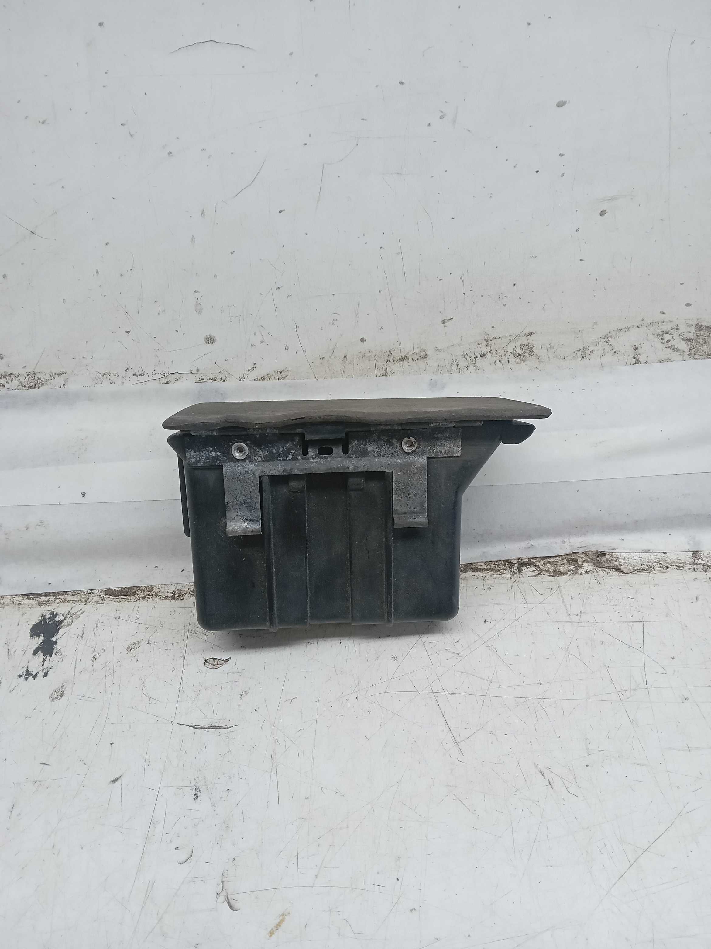 CINZEIRO FORRO PORTA TRASEIRO LD ÔMEGA 1997 2