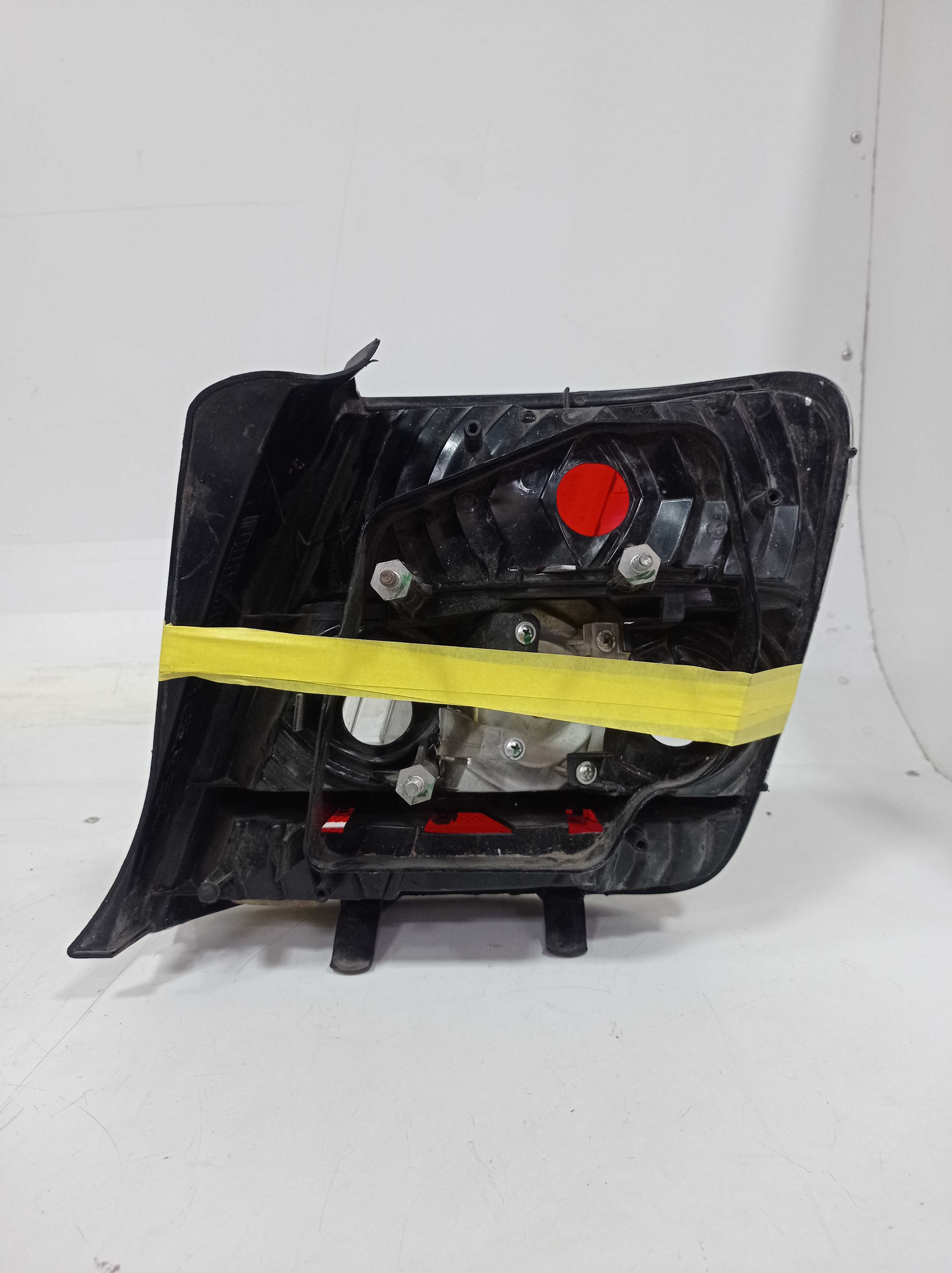 LANTERNA TRASEIRA ESQUERDA FIAT STILO 2010 RECUPERADA 4
