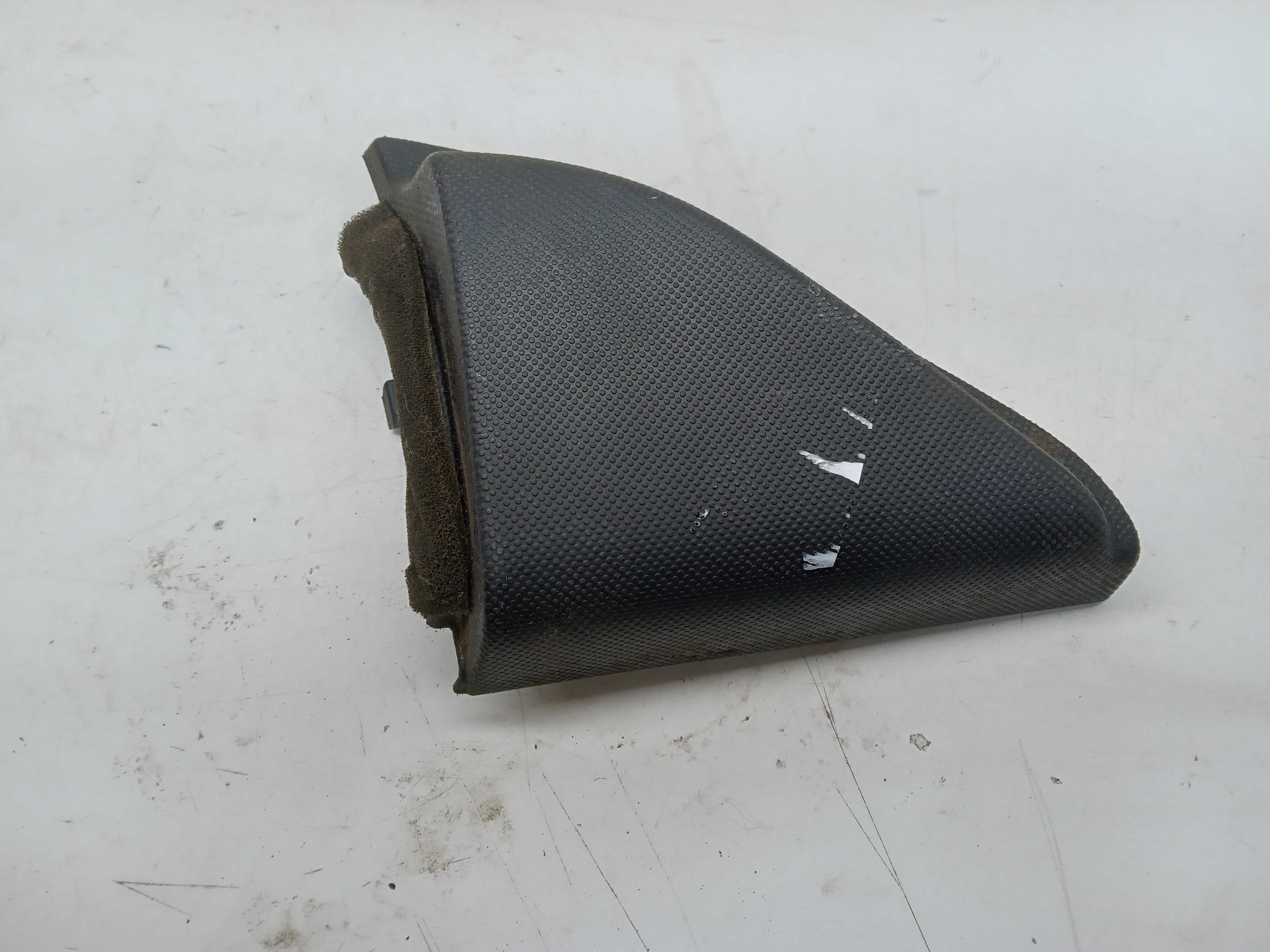 Acabamento moldura interna retrovisor corolla 2003