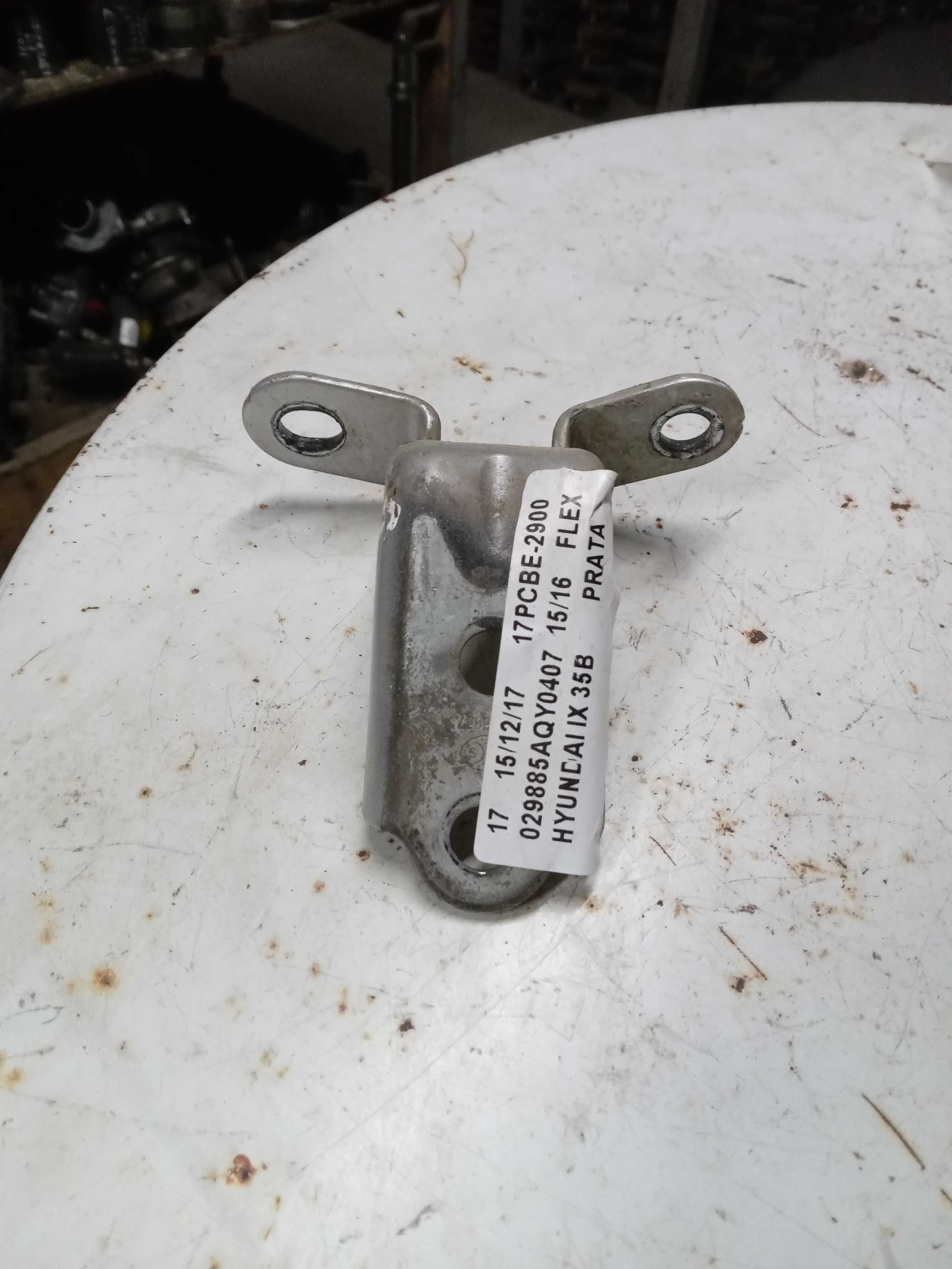 DOBRADIÇA SUPERIOR PORTA HYUNDAI IX35 2015 2