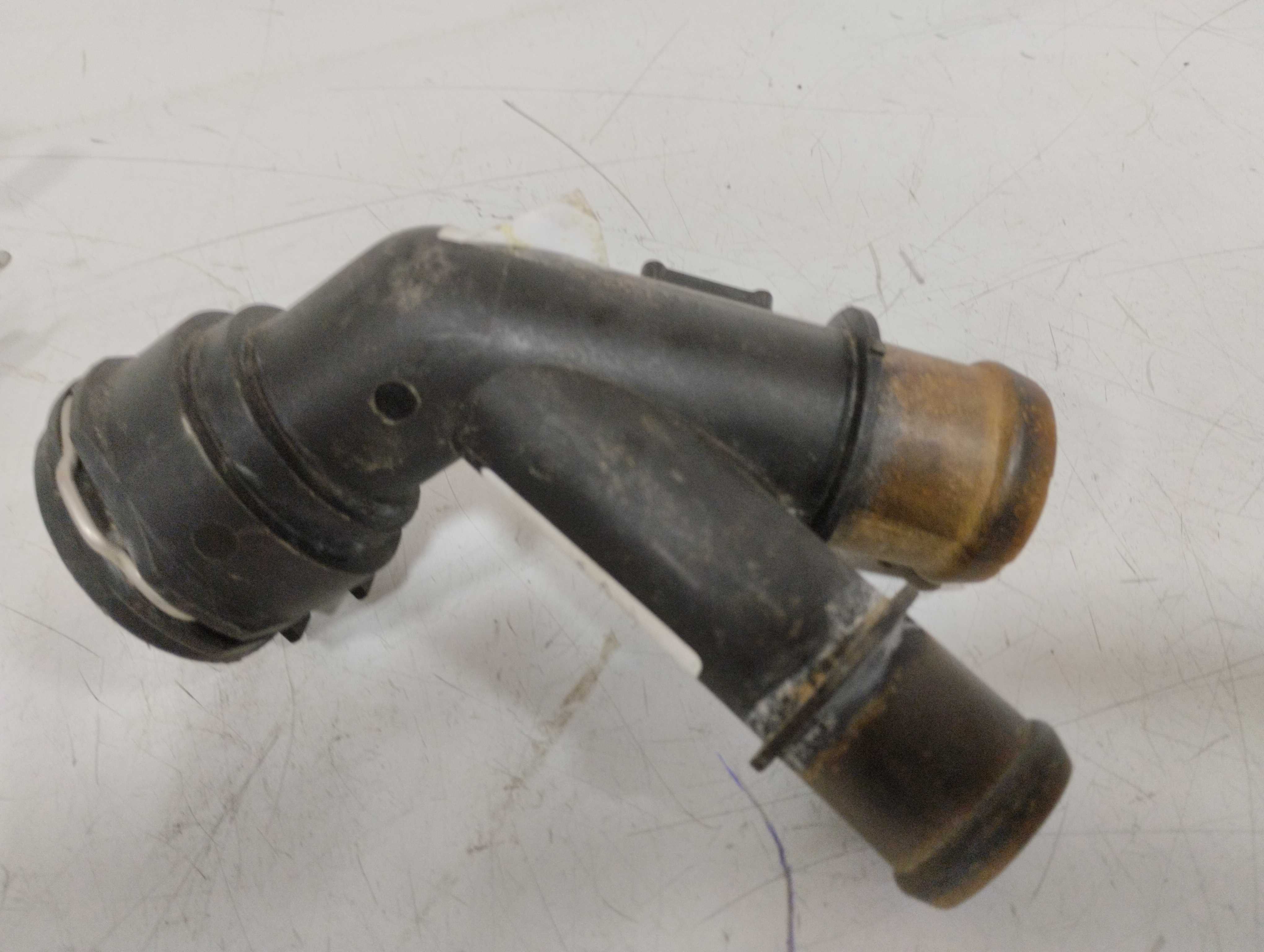 Flange conector agua passat Golf 1