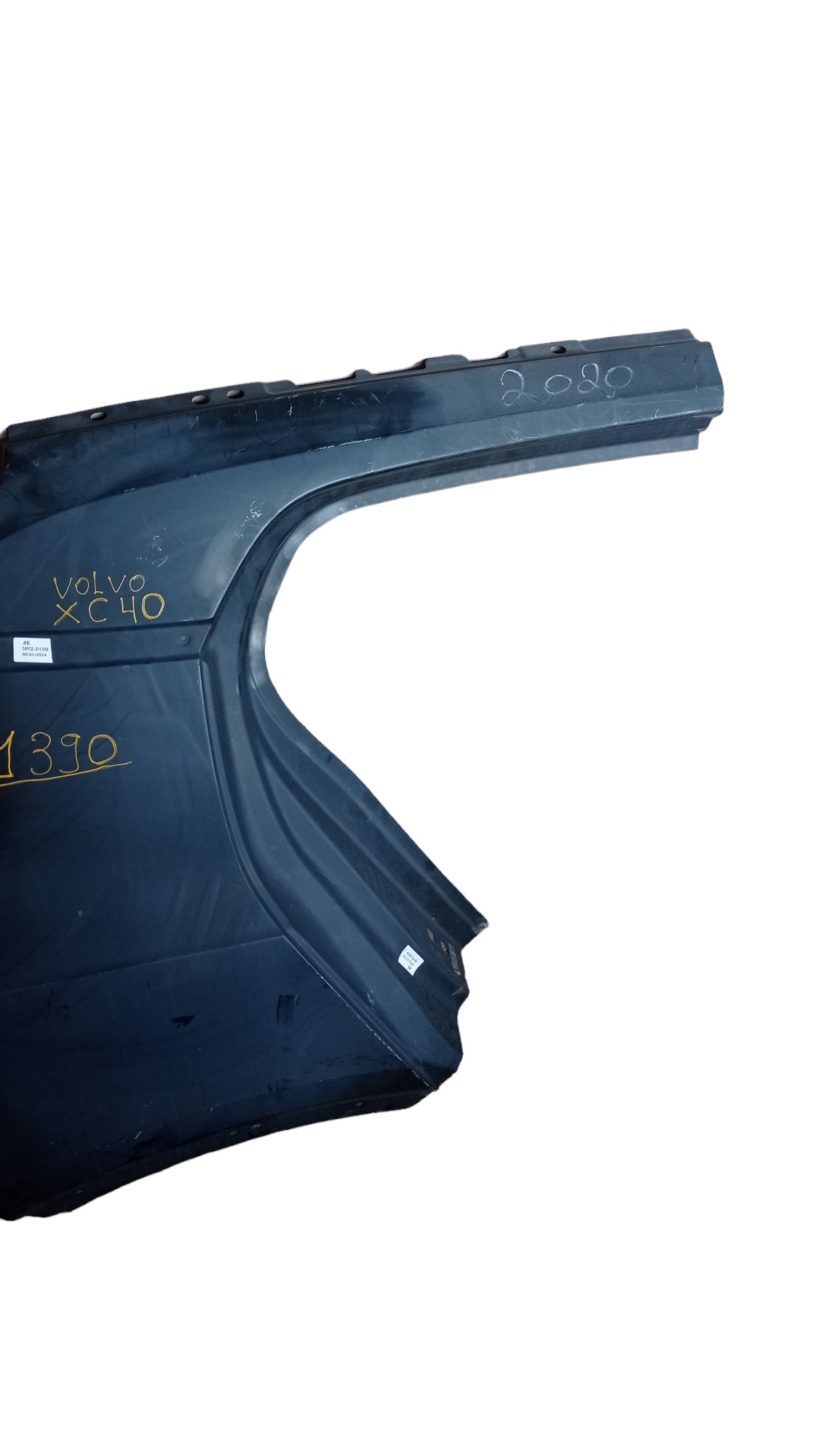 Retalho Folha Lateral Traseira Direita Volvo Xc40 2020 2