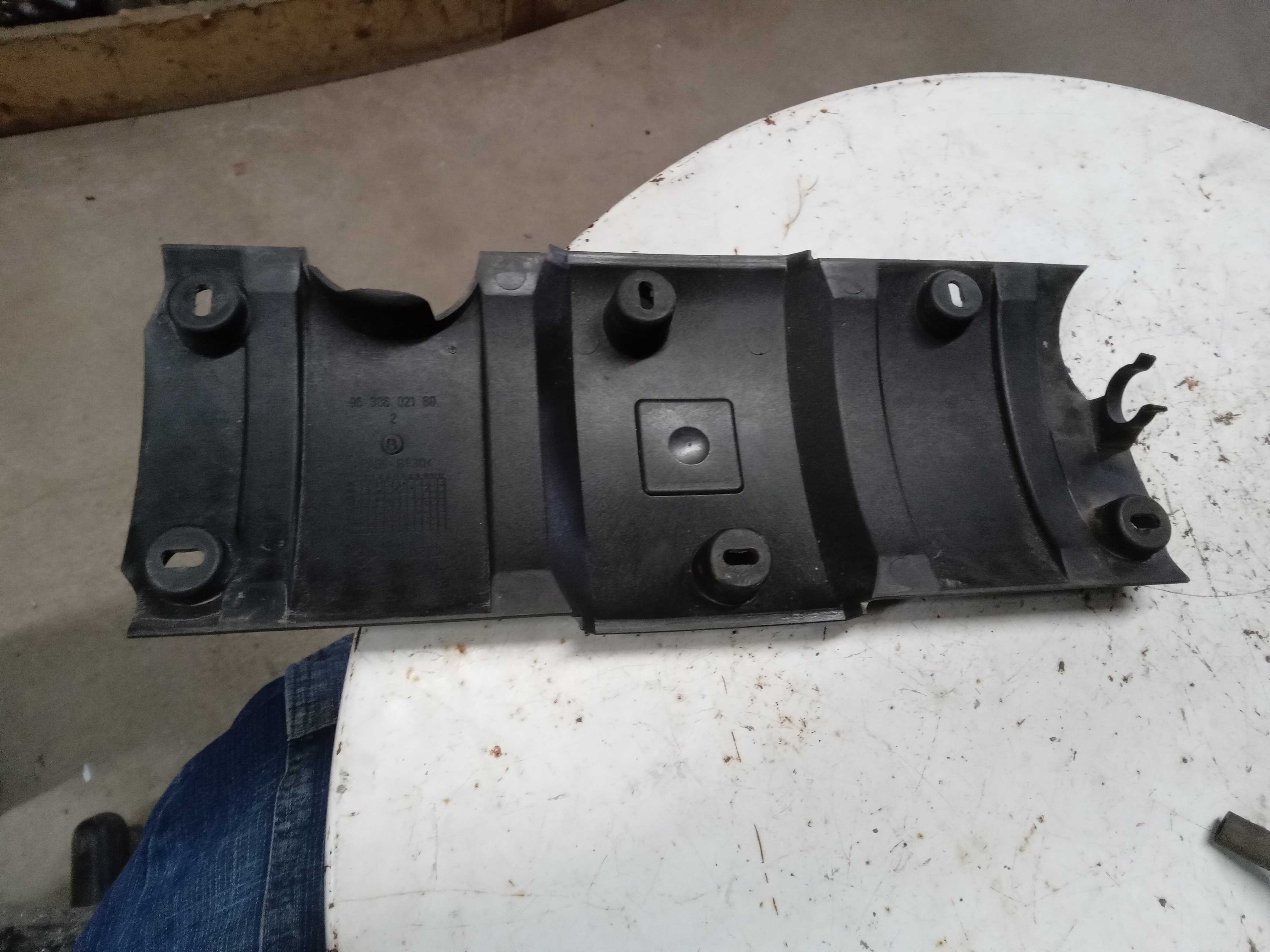 TAMPA MOTOR PEUGEOT 307 OU CITROEN 2007 A 2011