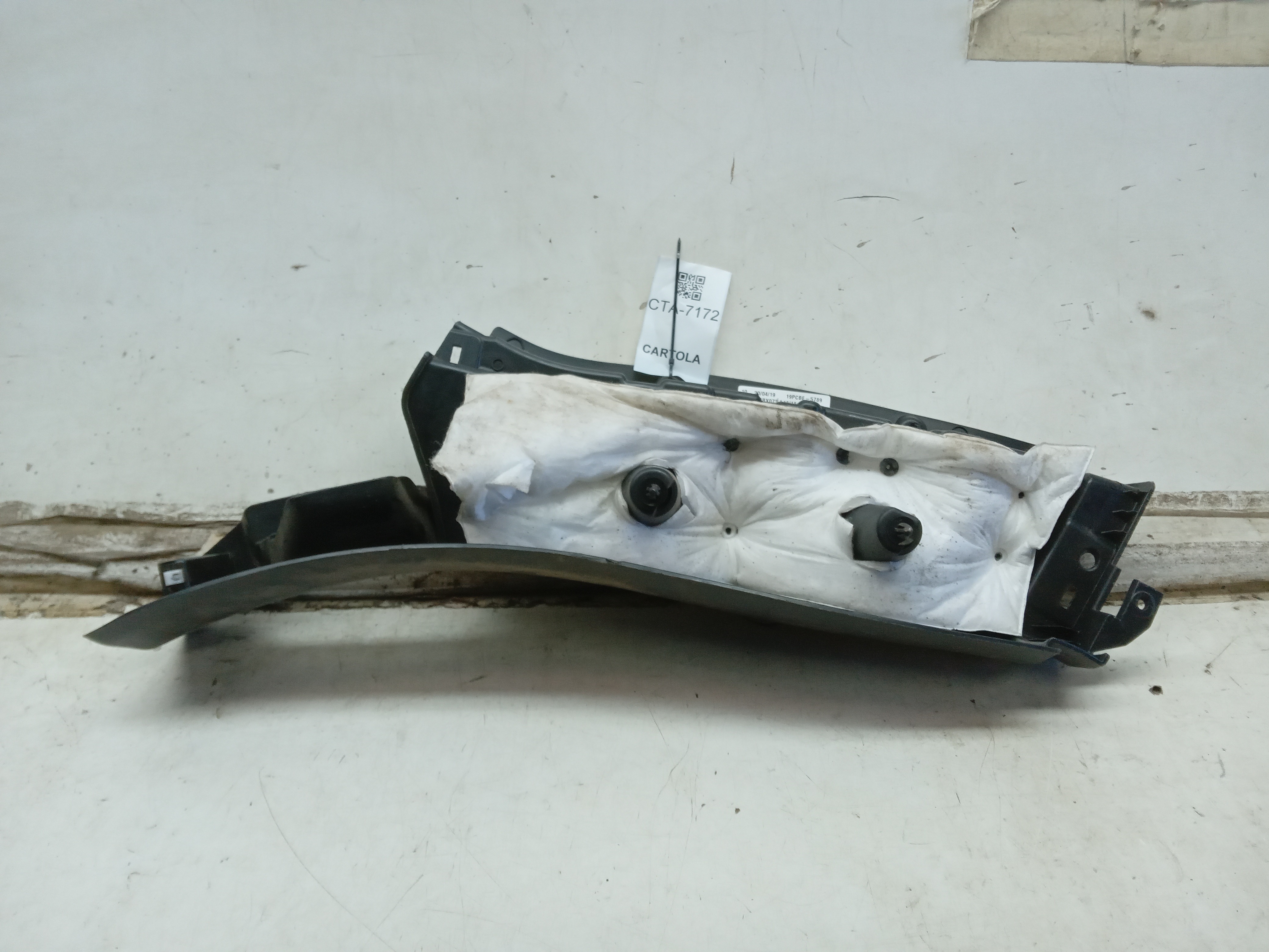 MOLDURA ACABAMENTO TRASEIRO LD FIAT TORO 2018 2