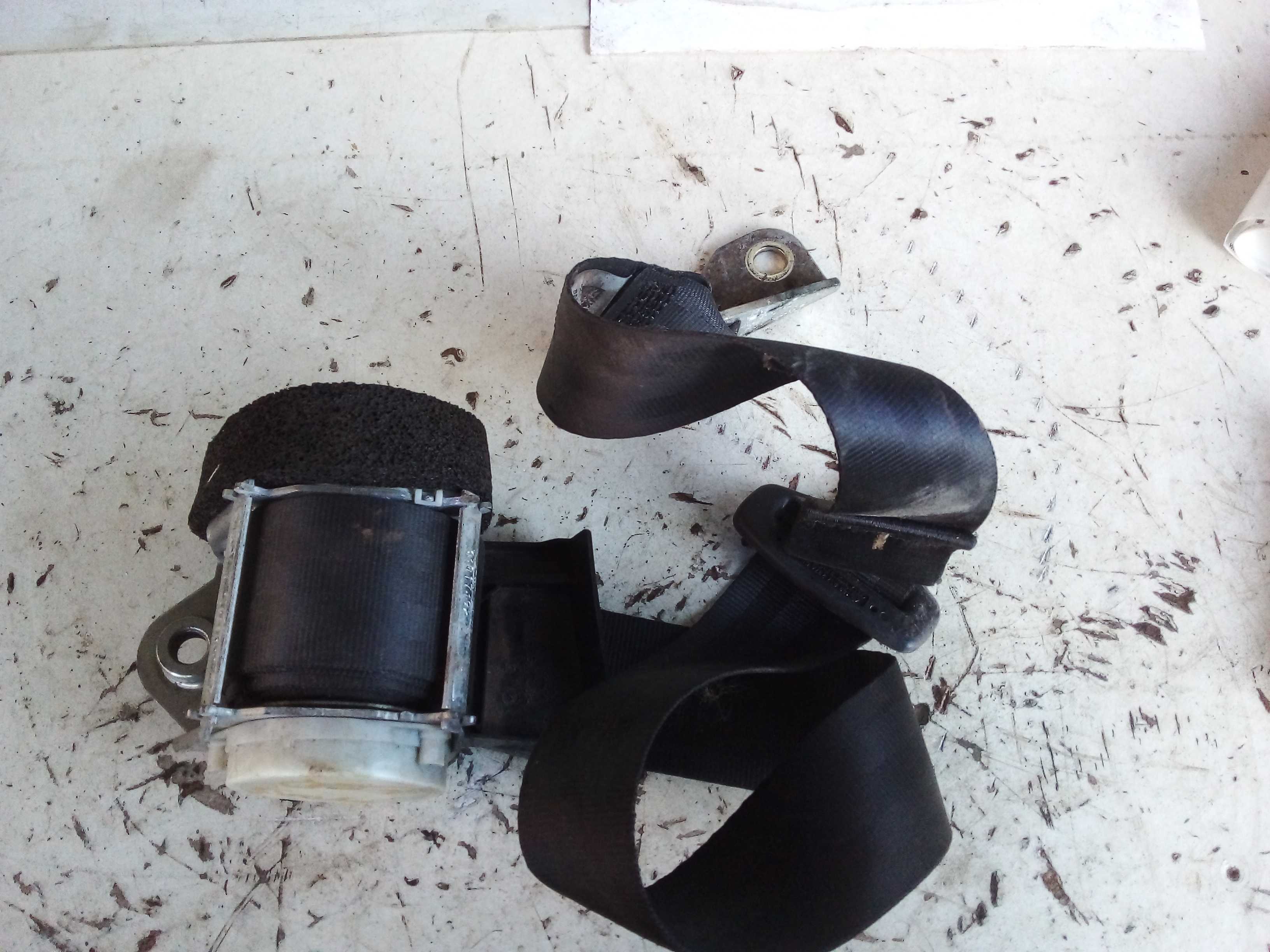 CINTO SEG TRASEIRO ESQUERDO TIGUAN 2012