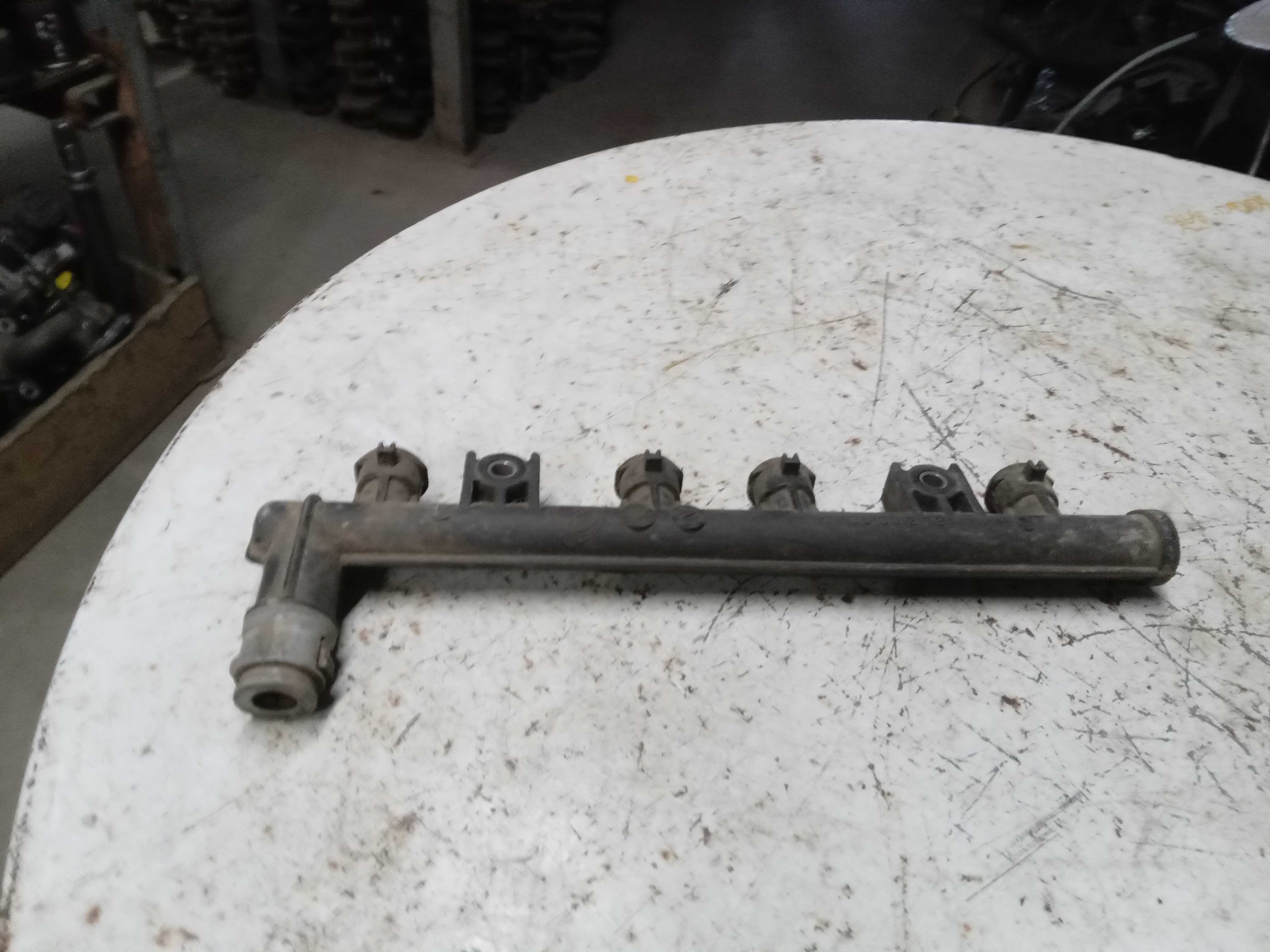 FLAUTA BICO INJEÇÃO FIAT PALIO OU UNO 10 2002 a 2007