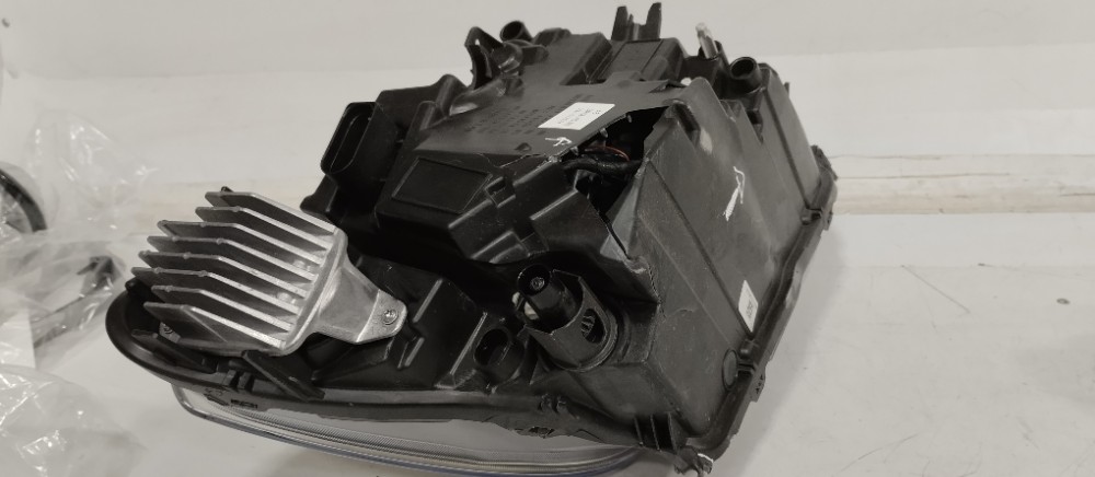 Farol Esquerdo Volvo Xc40 2022 Original Carcaça Quebrada 5