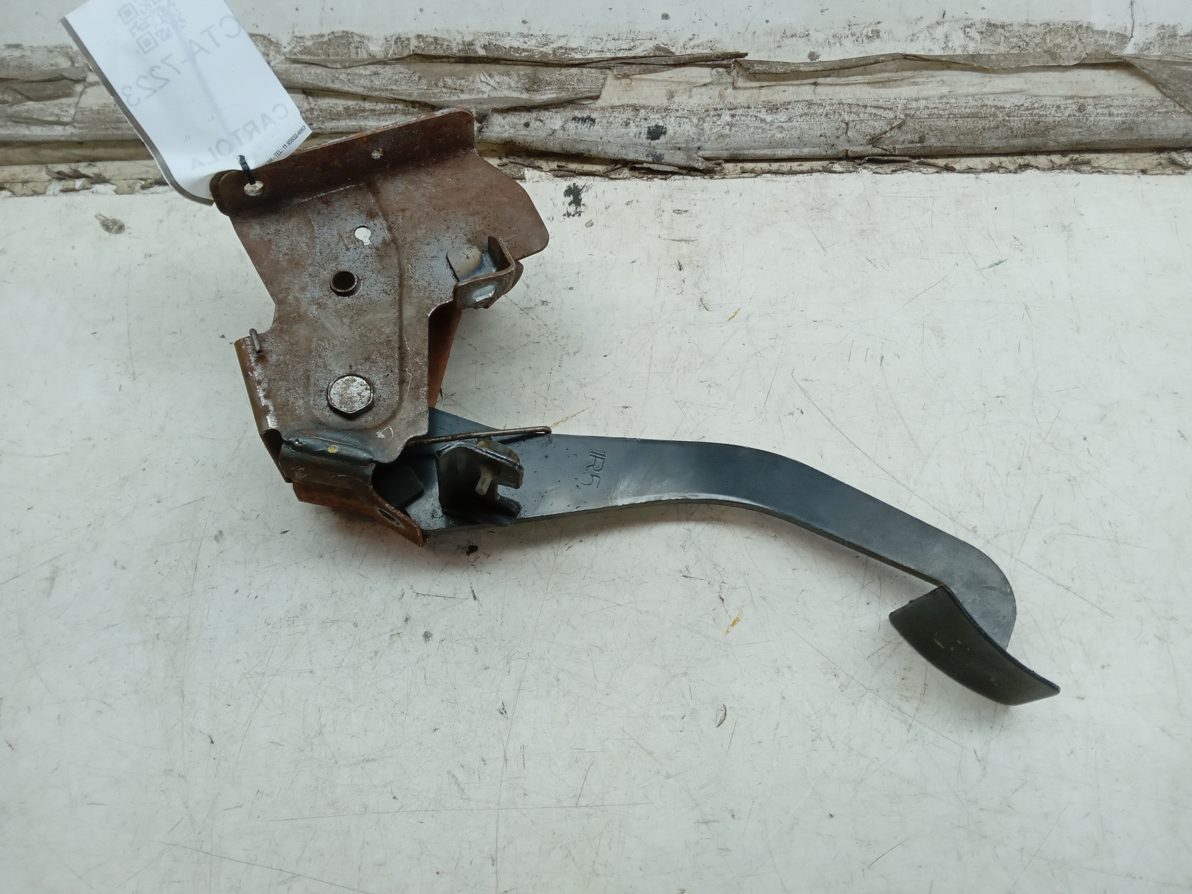 PEDAL EMBREAGEM HYUNDAI HB20 1