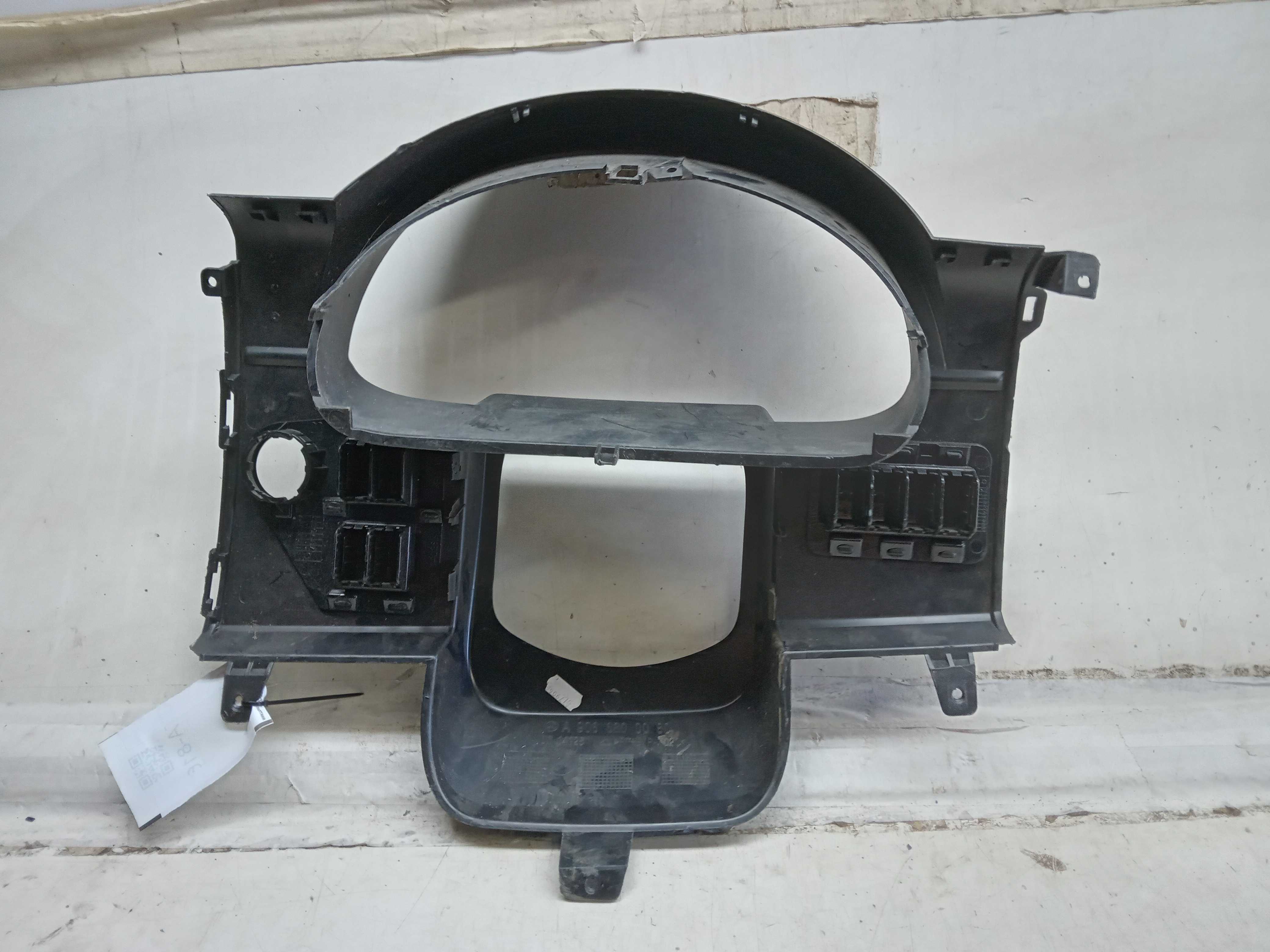 MOLDURA PAINEL INSTRUMENTO MB SPRINTER 2014