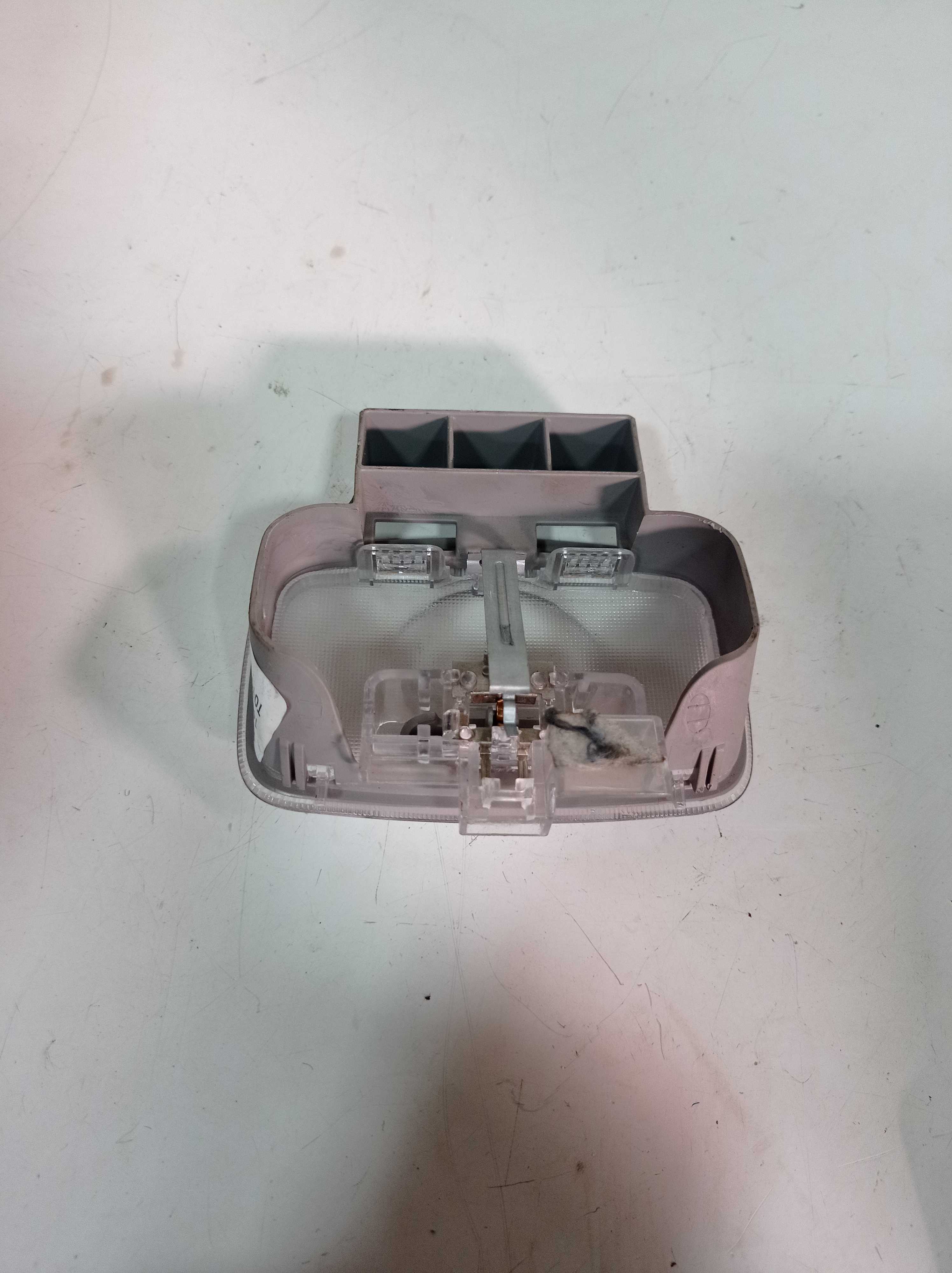MOLDURA LUZ DE TETO TOYOTA ETIOS 2017 2018 2
