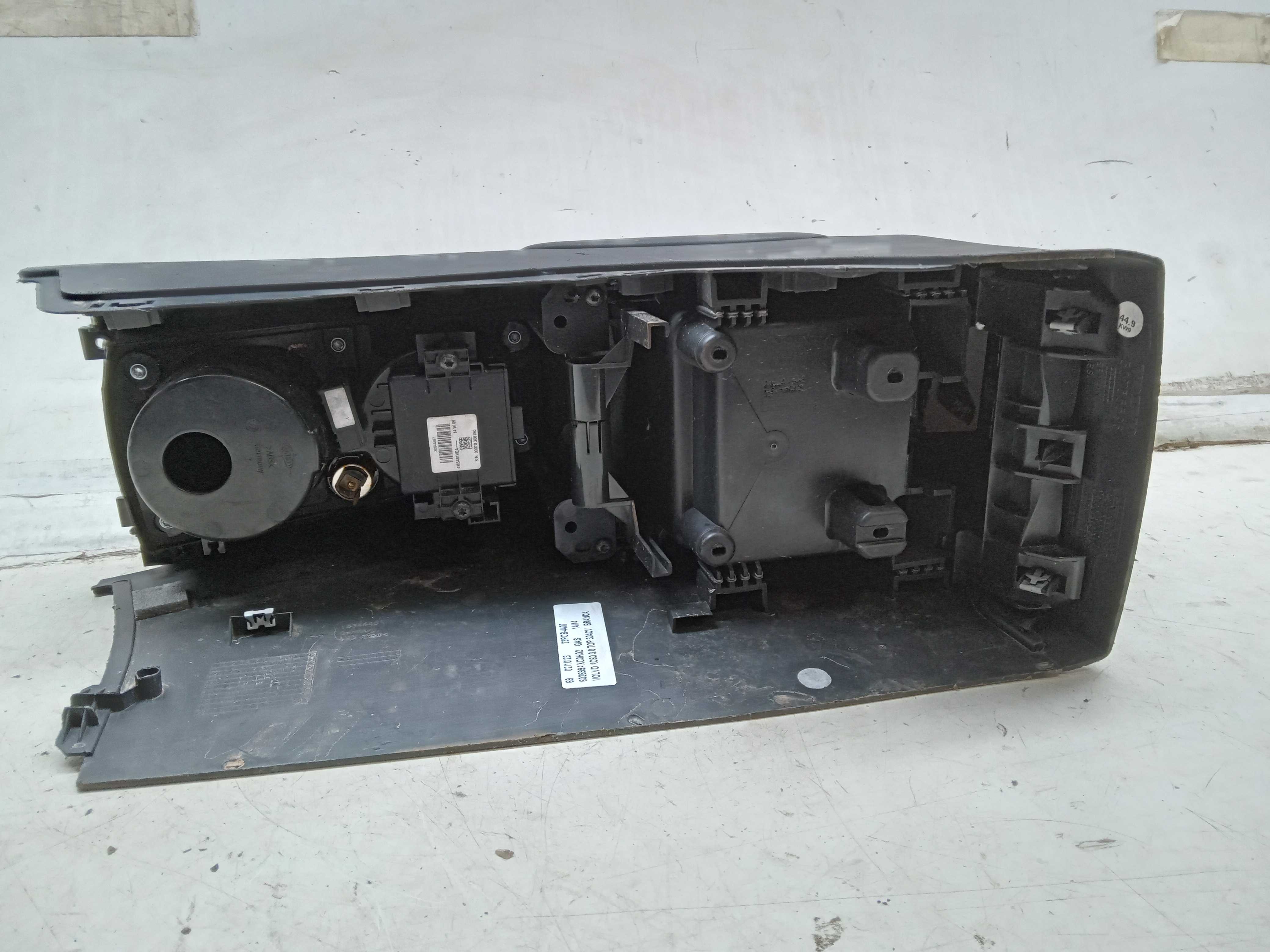 CONSOLE CENTRAL APOIO BRAÇO VOLVO XC60 2014 2