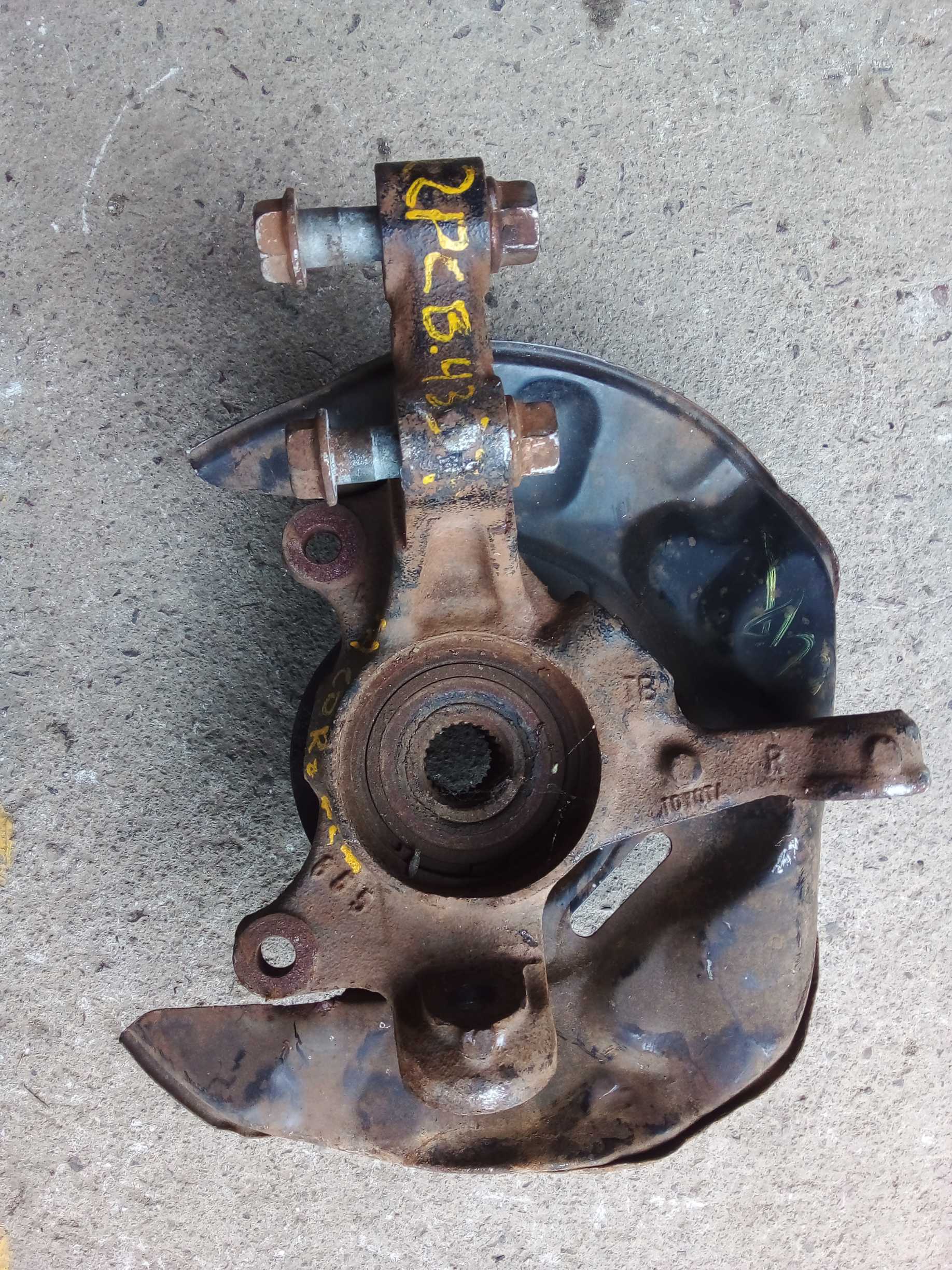 CUBO MONTANTE DIANTEIRO DIREITO TOYOTA COROLLA XEI 1.8 2003 2