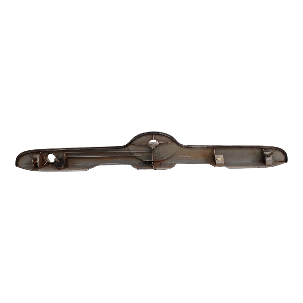 Moldura Friso Tampa Porta Malas Toyota Corolla 2003 A 2008 6