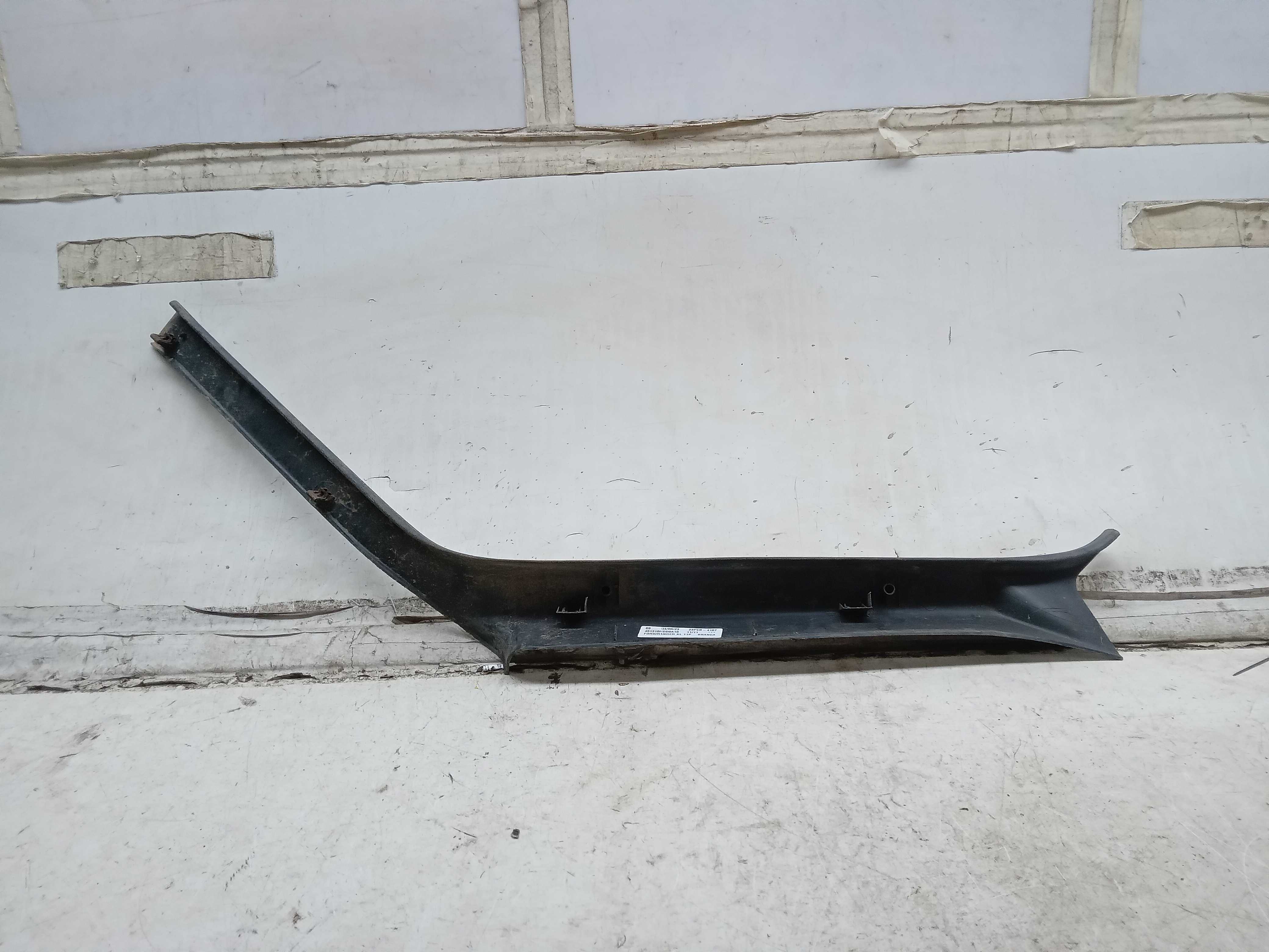 ACABAMENTO MOLDURA PARABRISA LE FORD RANGER 2011 2
