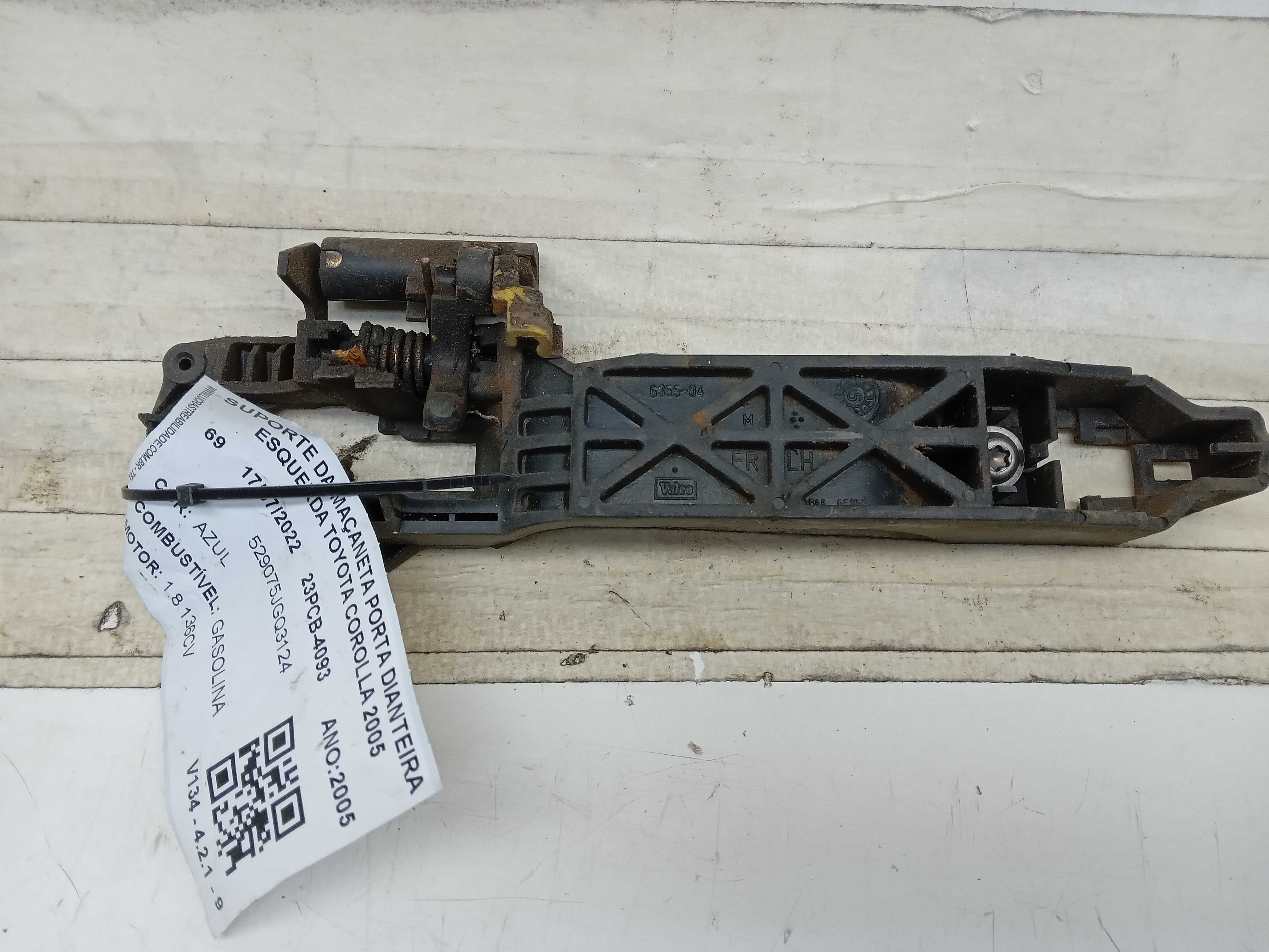 SUPORTE MAÇANETA EXTERNA PORTA DIANT LE TOYOTA COROLLA 2005 2