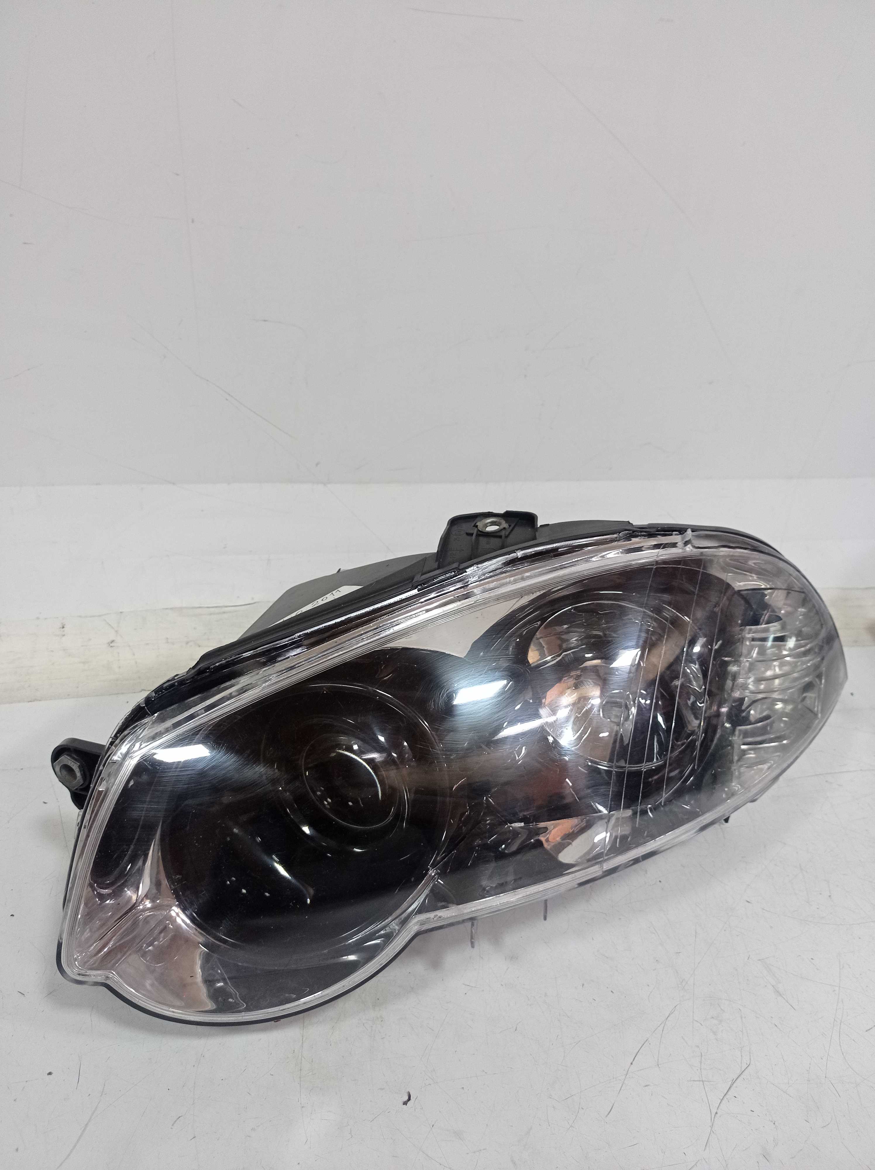 FAROL ESQUERDO FIAT PALIO ELX 2011 RECUPERADO 1