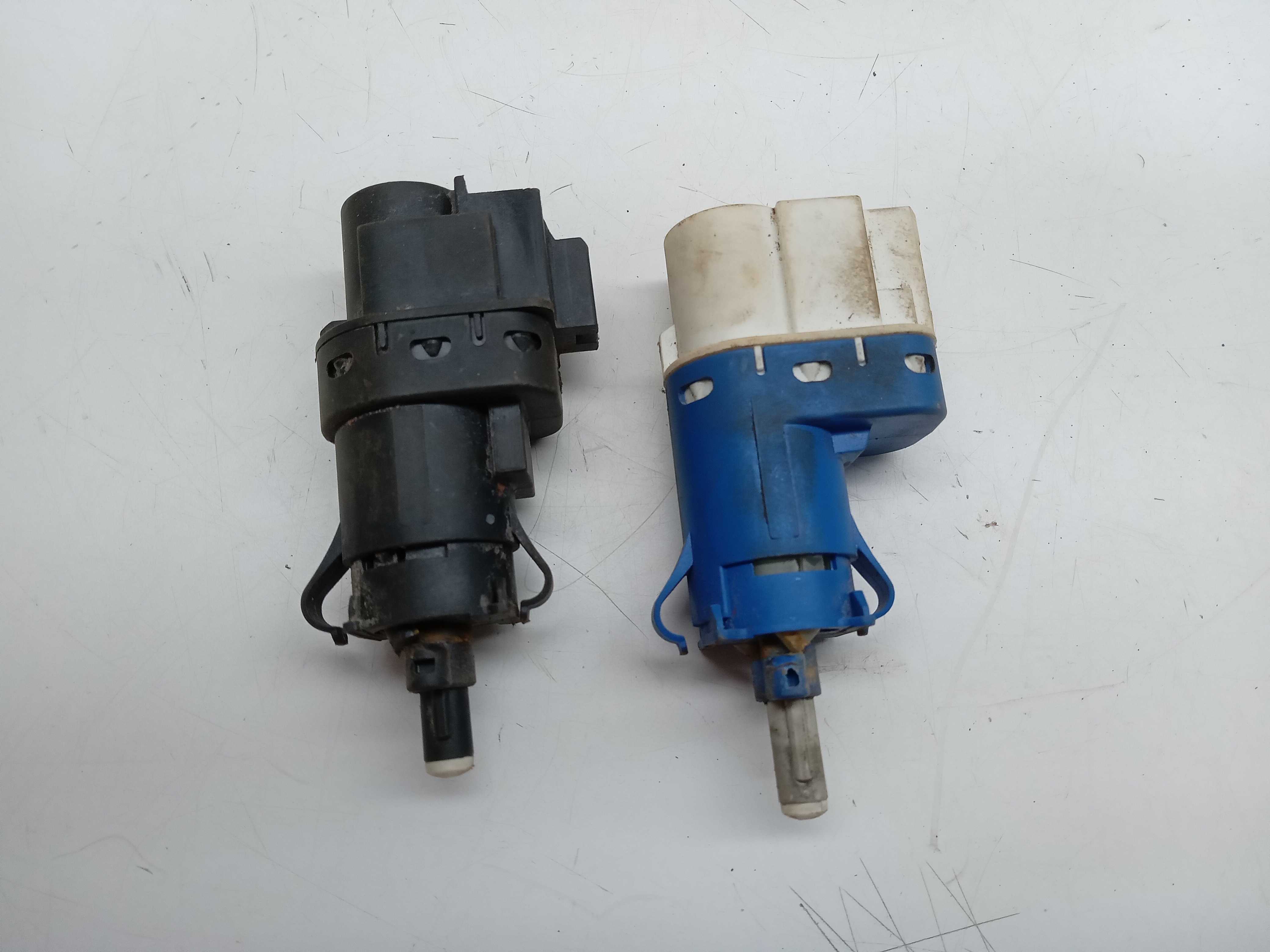 Interruptor sensor pedal freio ford ecosport 2015 1