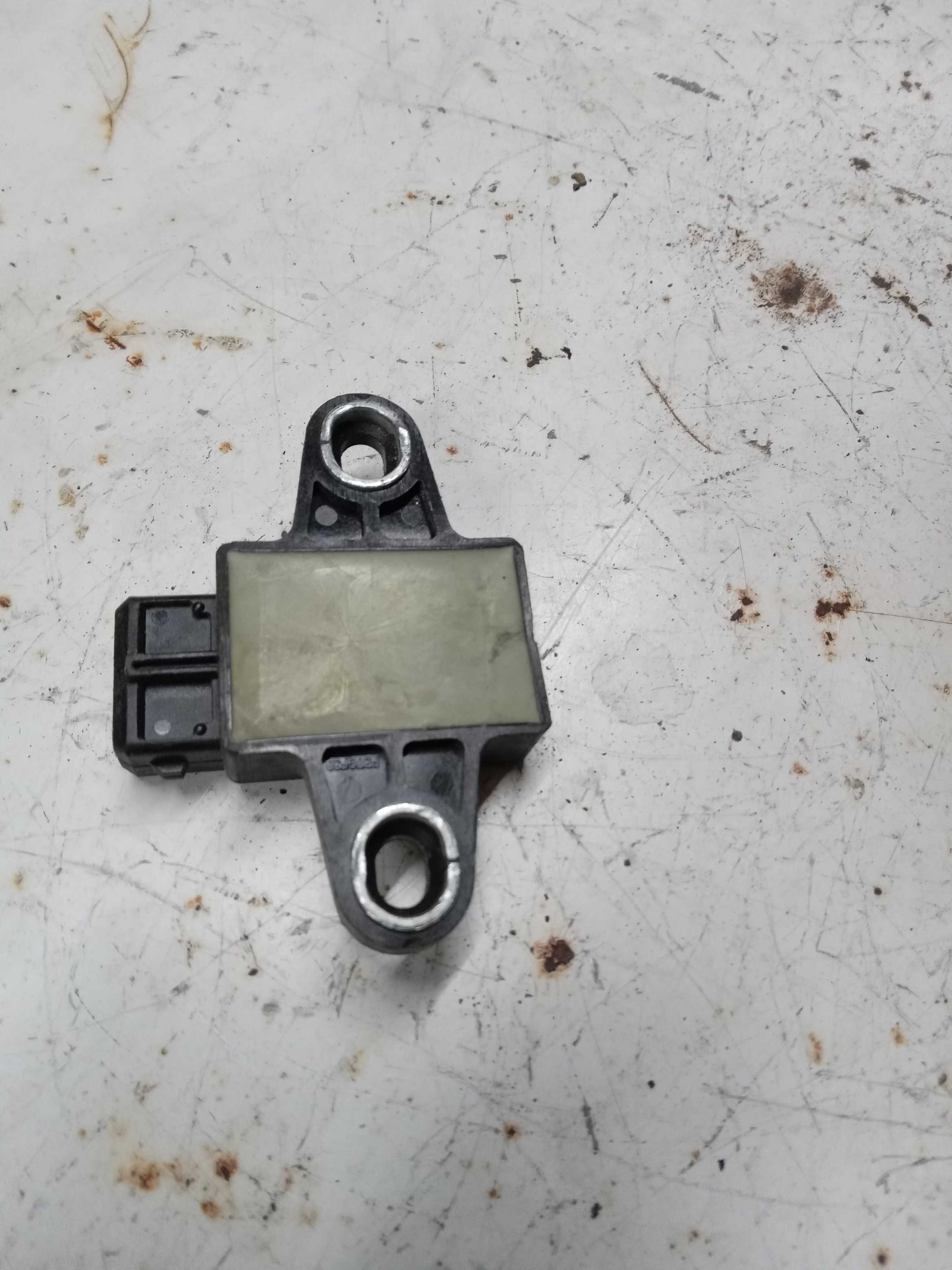 SENSOR VELOCIDADE KIA SORENTO 2005 A 2009 3