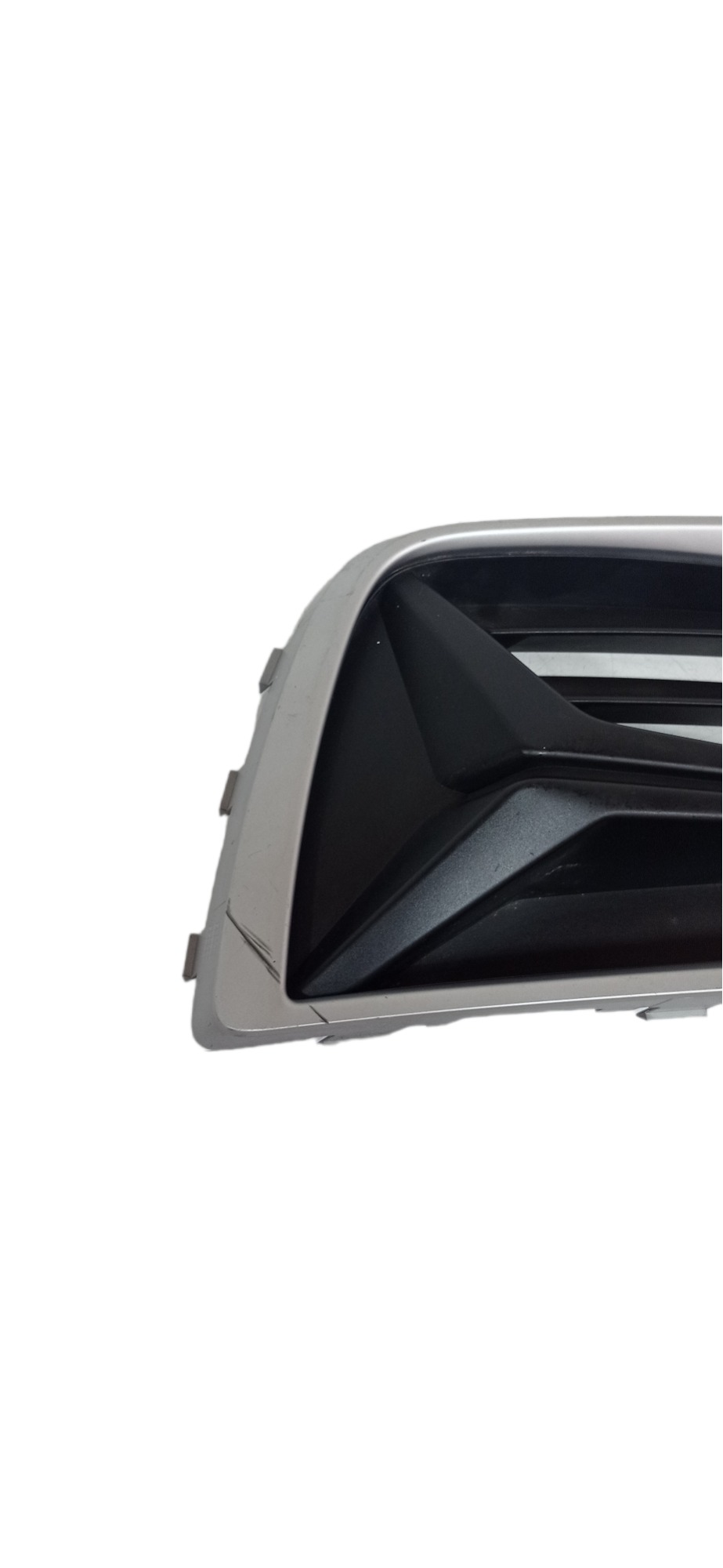 Grade Farol Milha Direita Audi Q3 2019 2