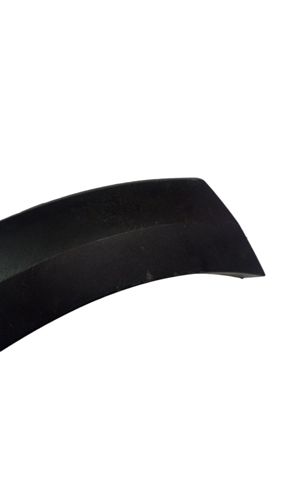 Moldura Parachoque Traseiro Direito Saveiro Cross G6 14 A 16 3