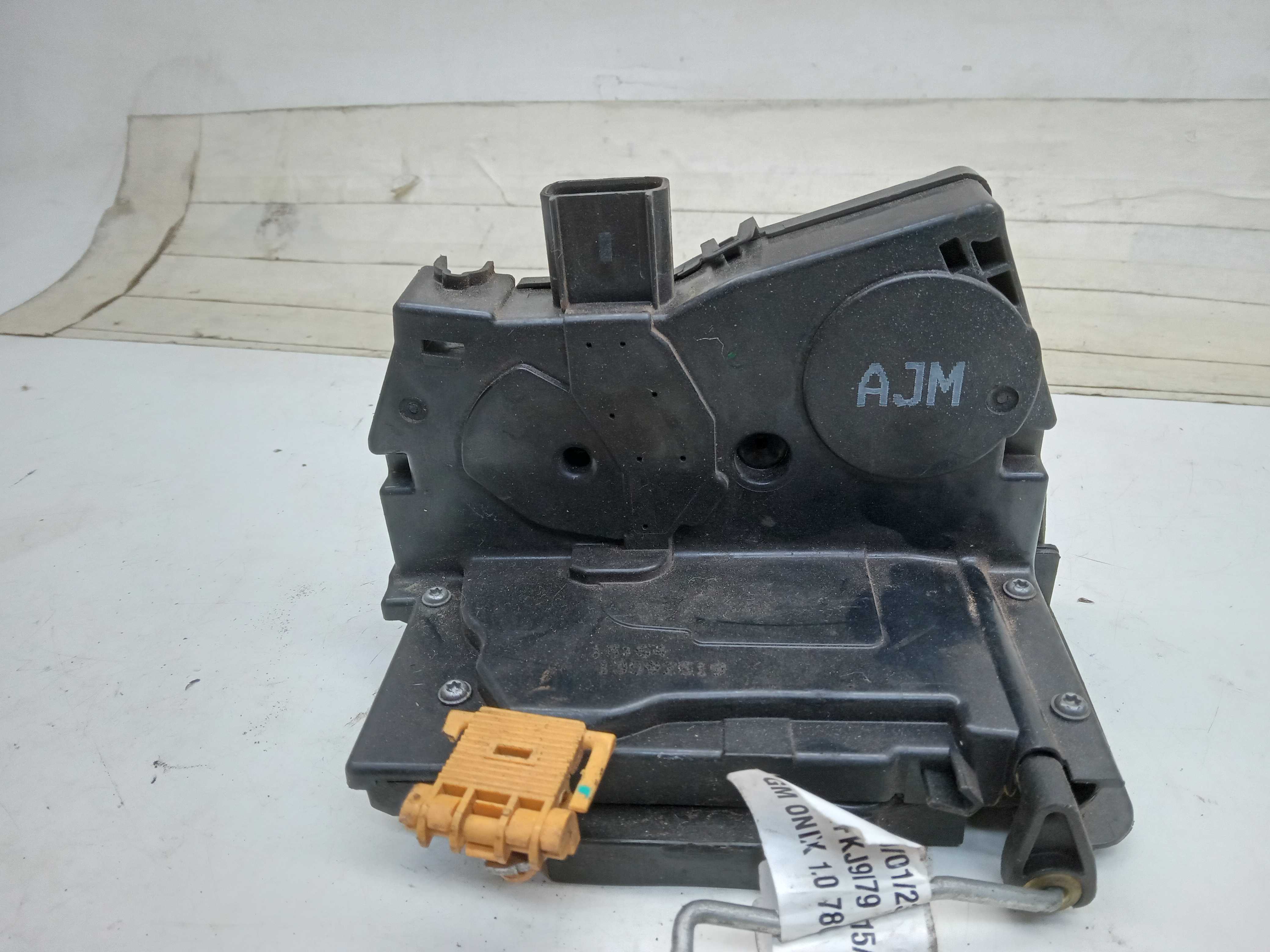 FECHADURA PORTA DIANTEIRA LE GM ONIX 2016 1