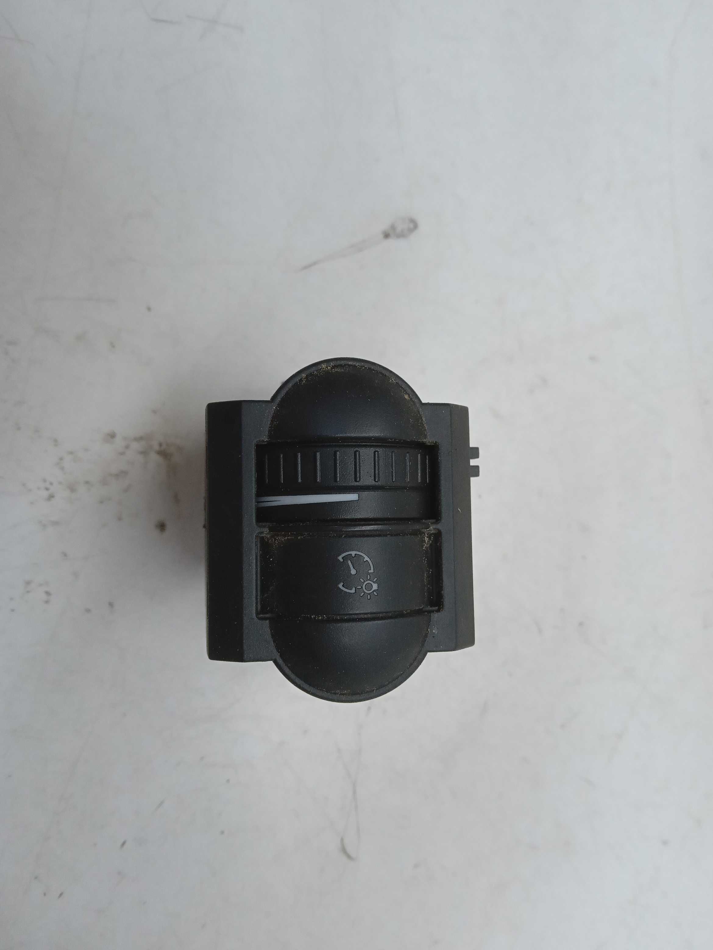 Botao regulagem luz painel vw jetta 2011 a 2020 1