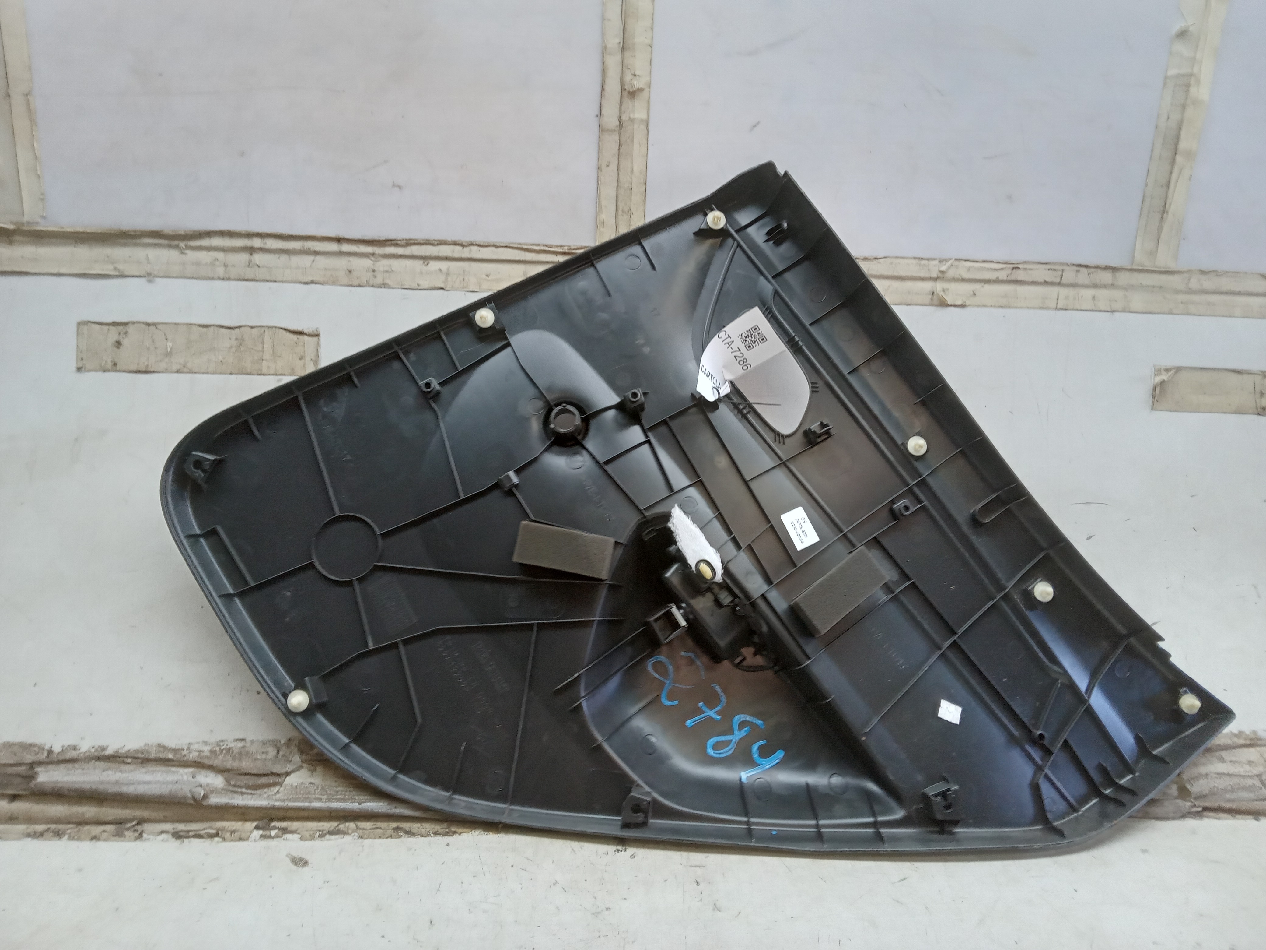 FORRO PORTA TRASEIRO LE RENAULT KWID 2019 2