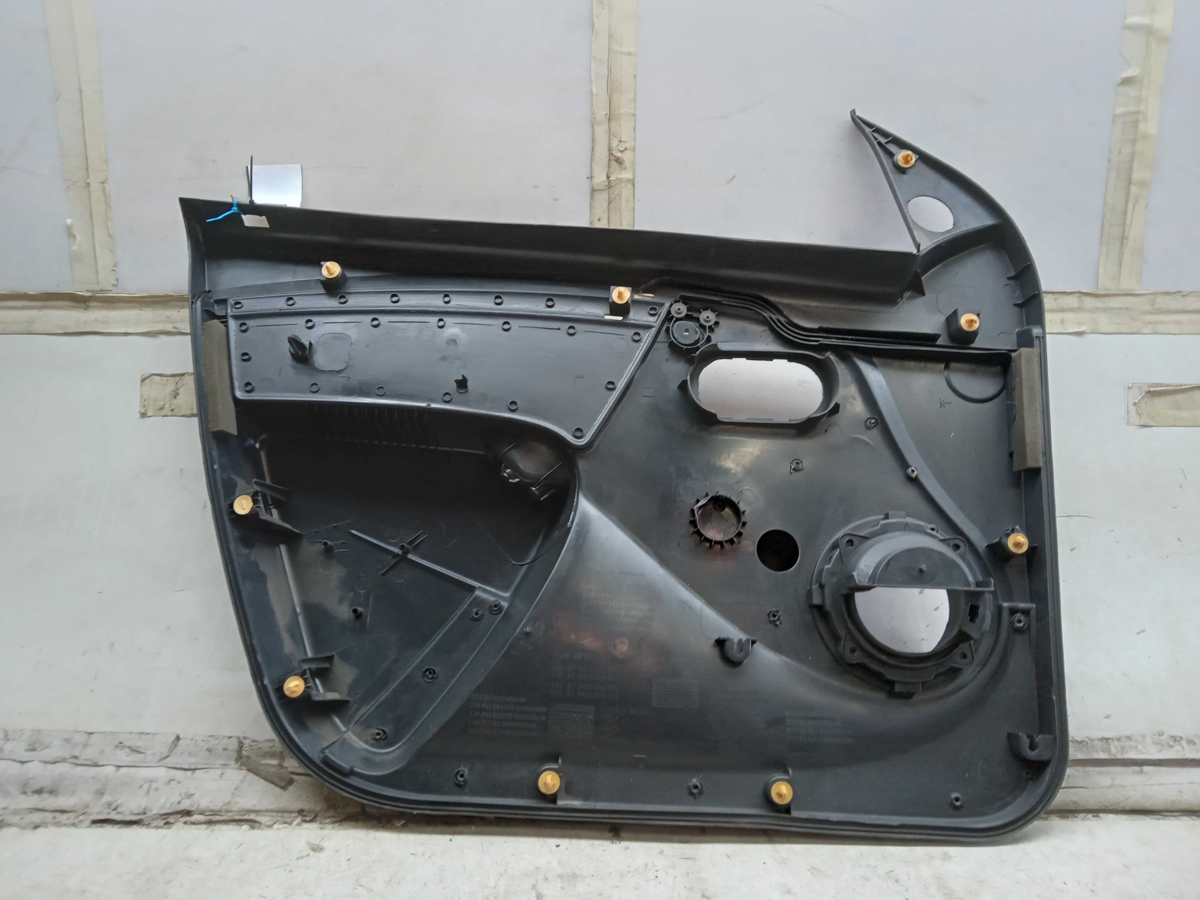 FORRO PORTA DIANTEIRA LD RENAULT SANDERO 2014 2