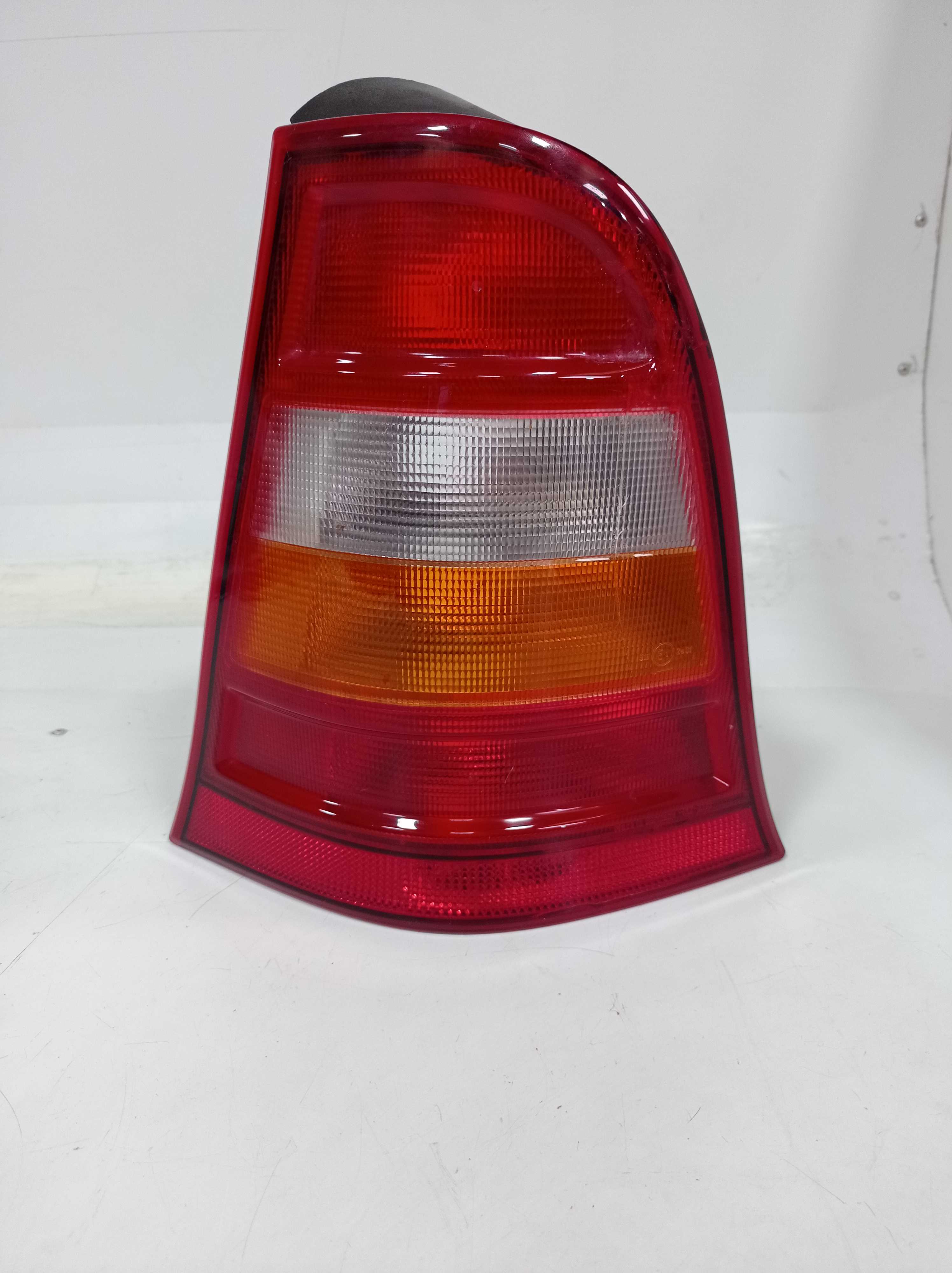 LANTERNA ESQUERDA MERCEDES CLASSE A 160 1999 RECUPERADA 1