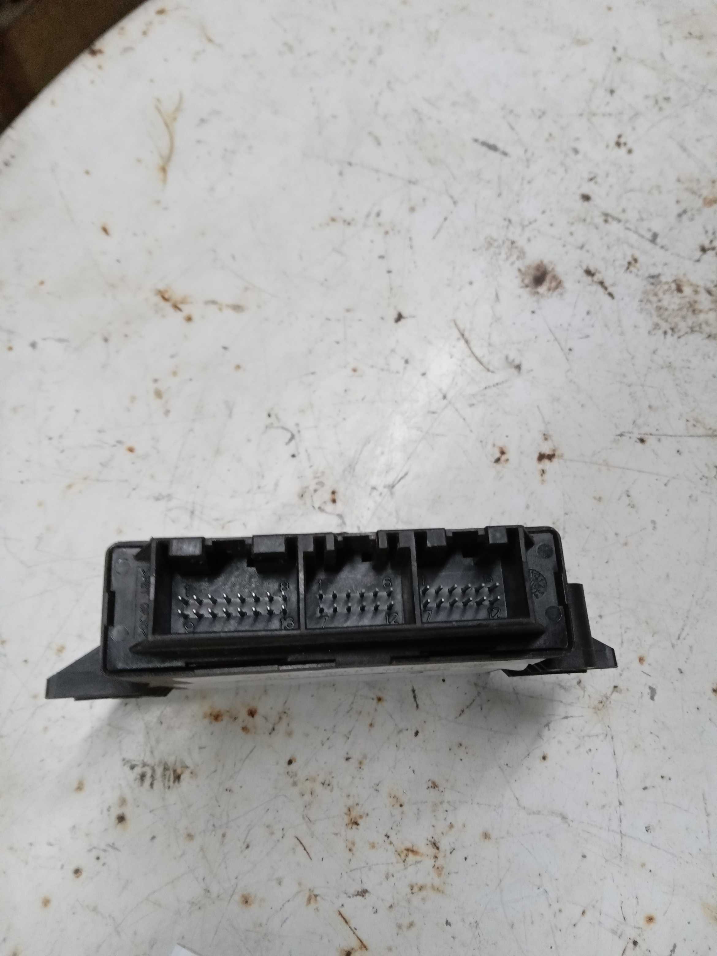 MODULO SENSOR ESTACIONAMENTO VW UP 2019 1