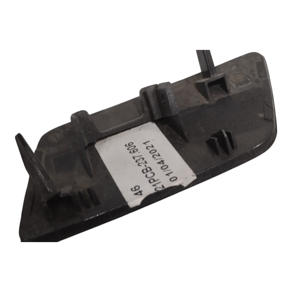 Tampa Esguicho Farol Direito Audi Q3 2016 3